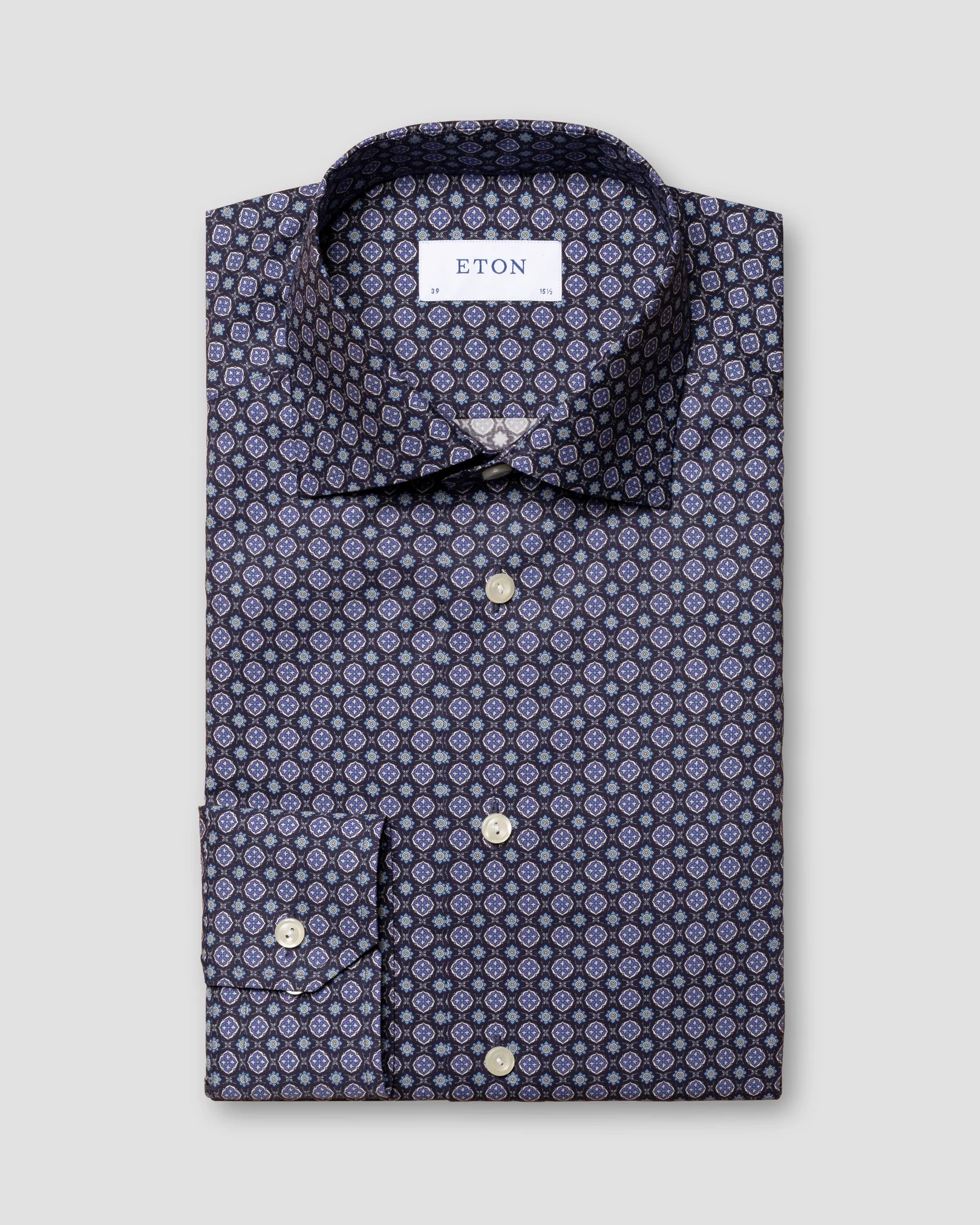 Eton - mid blue fine twill cut away