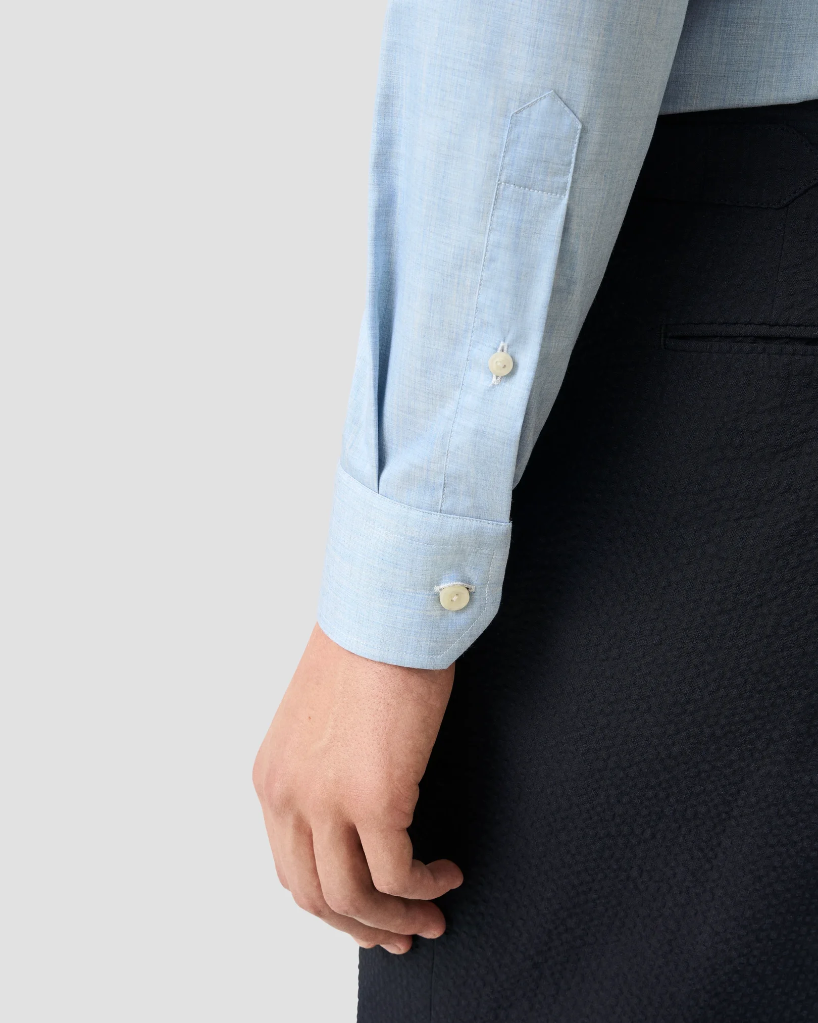 Eton - light blue solid fine twill shirt cutaway