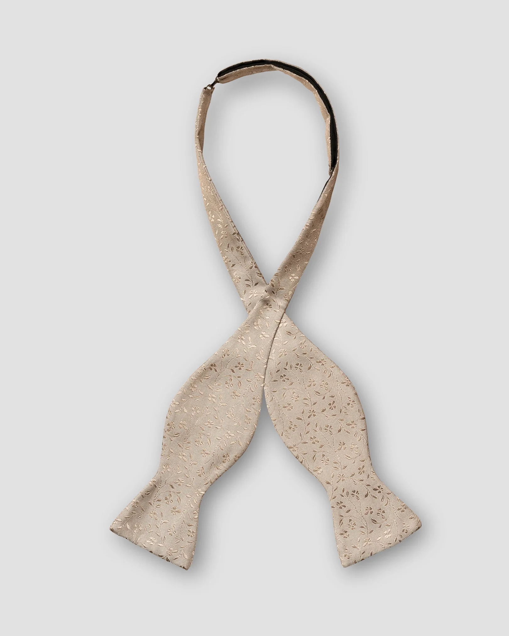 Eton - beige bow tie self tied
