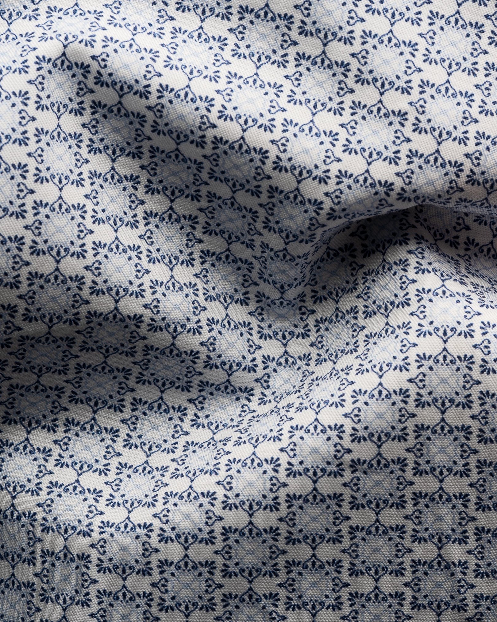 Eton - mid size geometric shirt