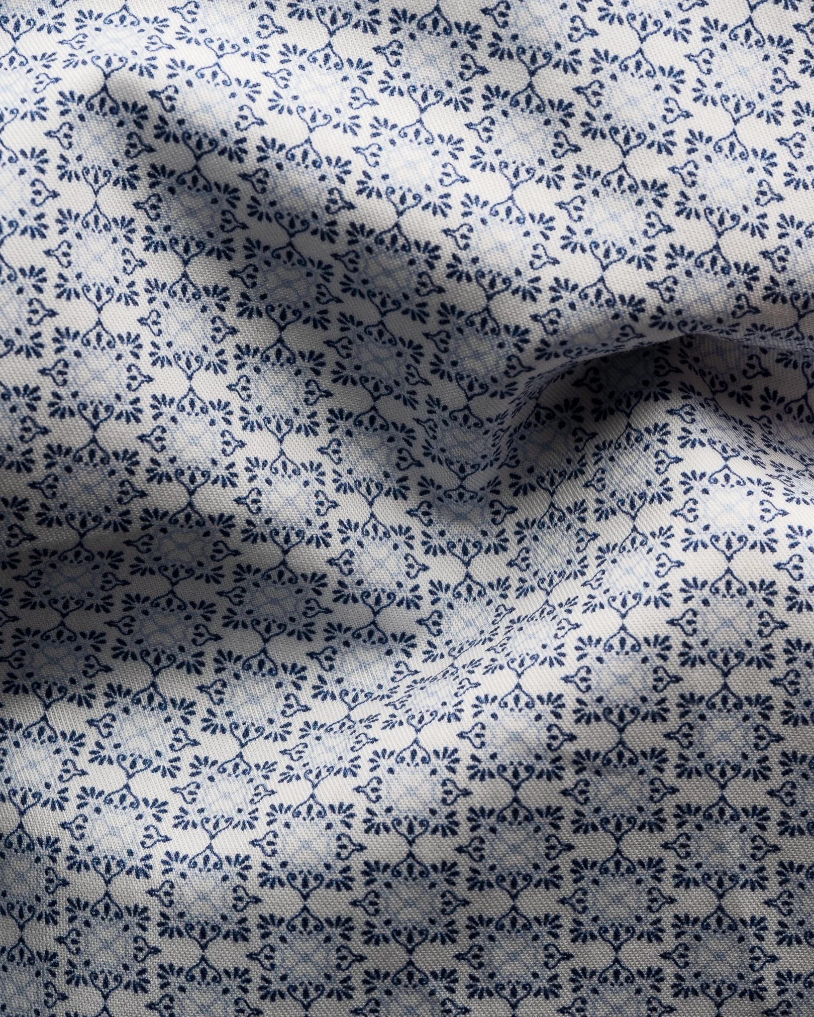 Eton - mid size geometric shirt