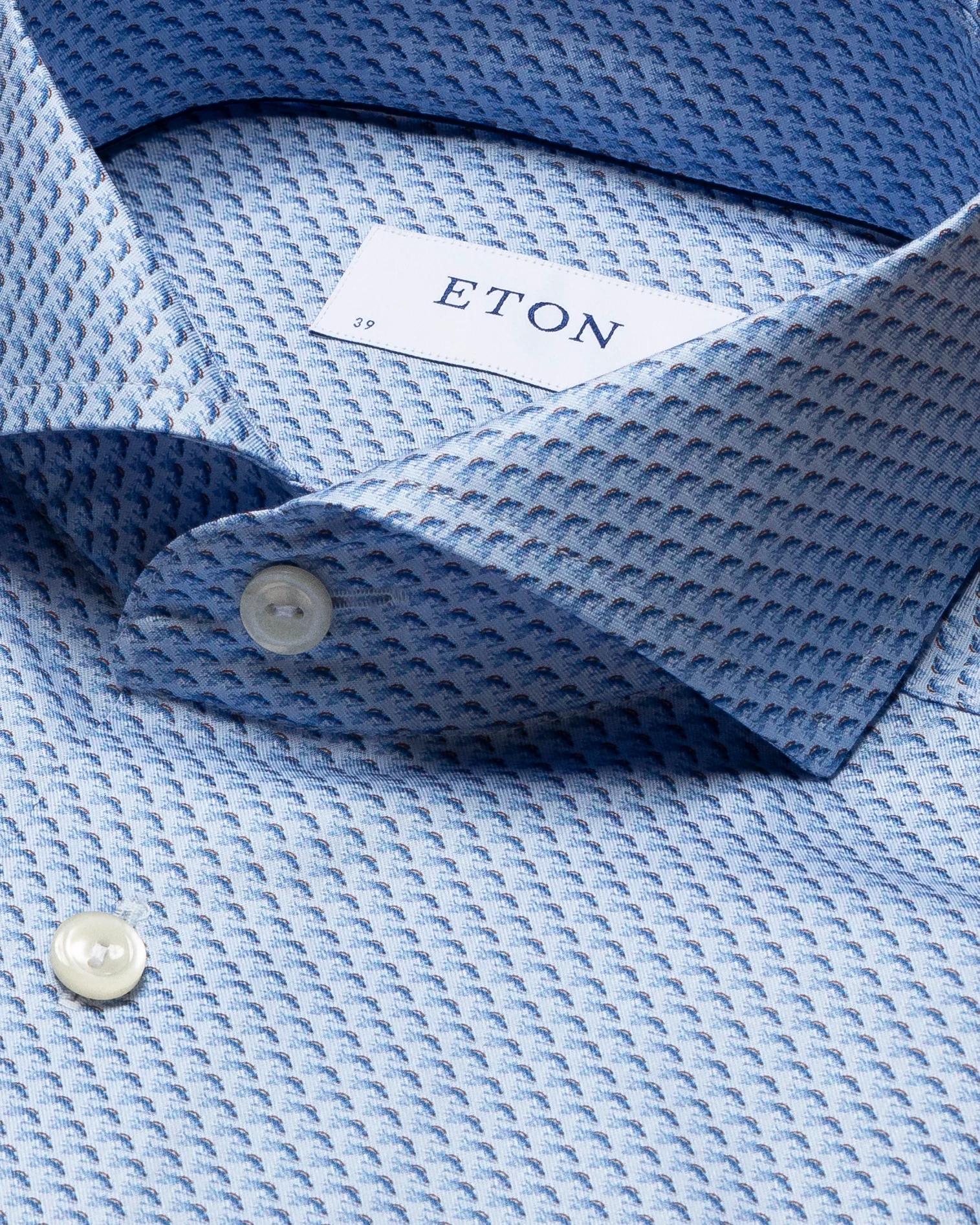 Eton - blue fish print twill shirt extreme cut away