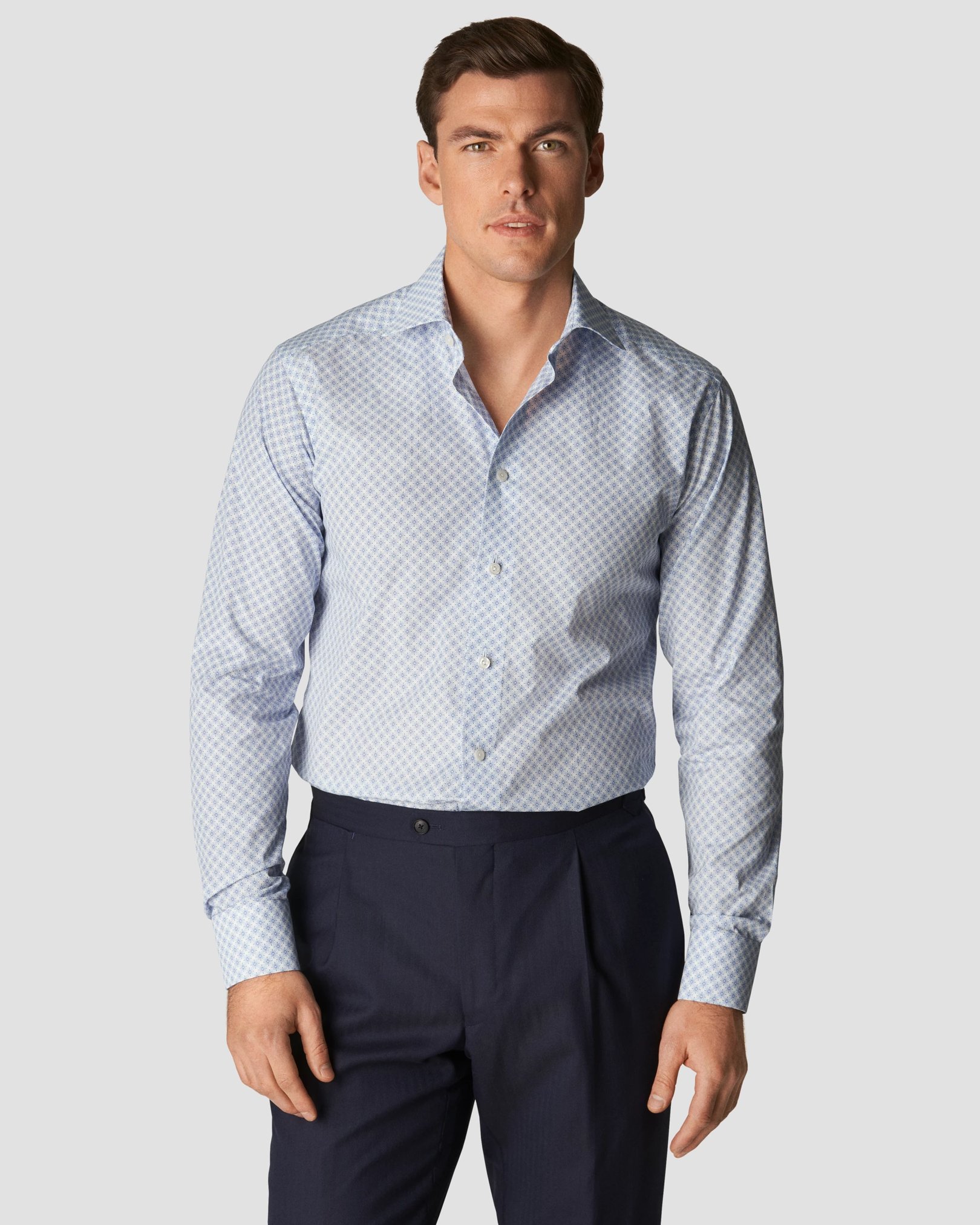Eton - light blue poplin cutaway medallion print