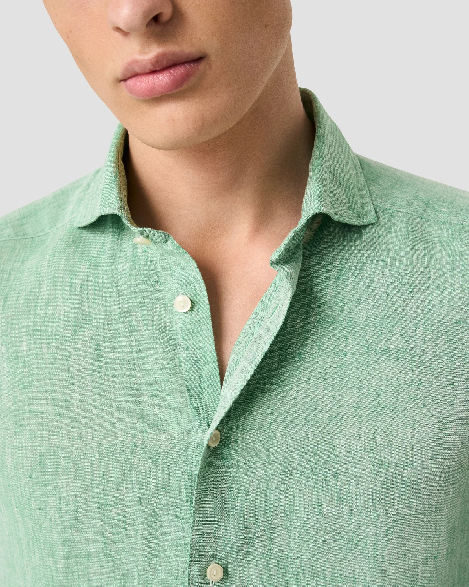 Eton - mid green solid plain weave linen shirt