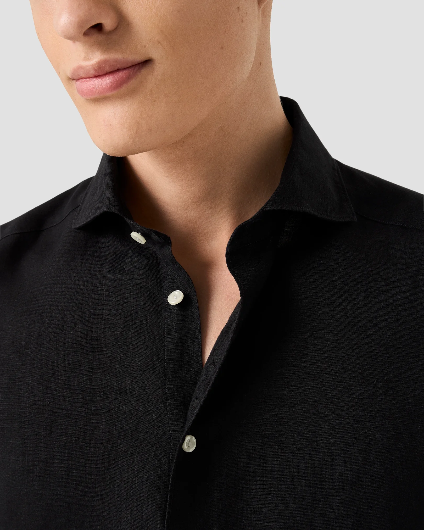 Eton - black solid short sleeve linen shirt
