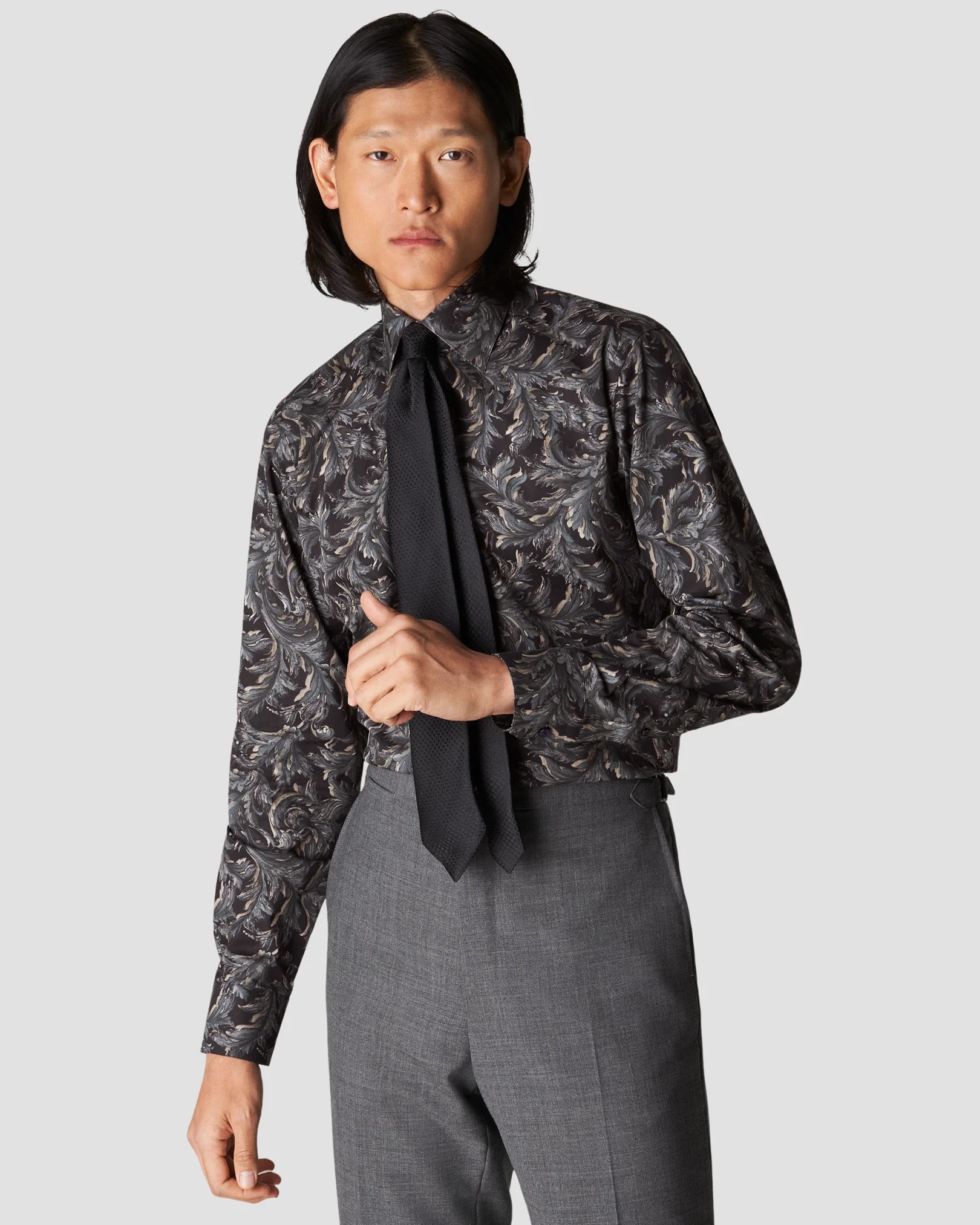 Eton - dark blue signature twill moderatecut