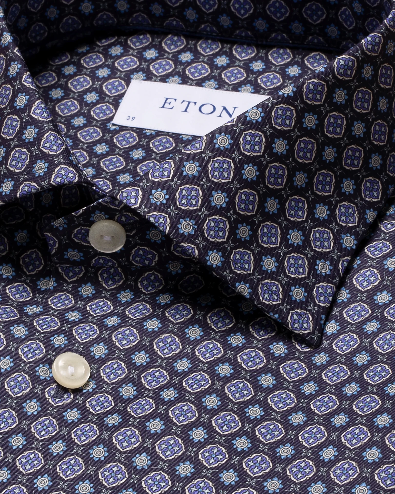 Eton - mid blue fine twill cut away