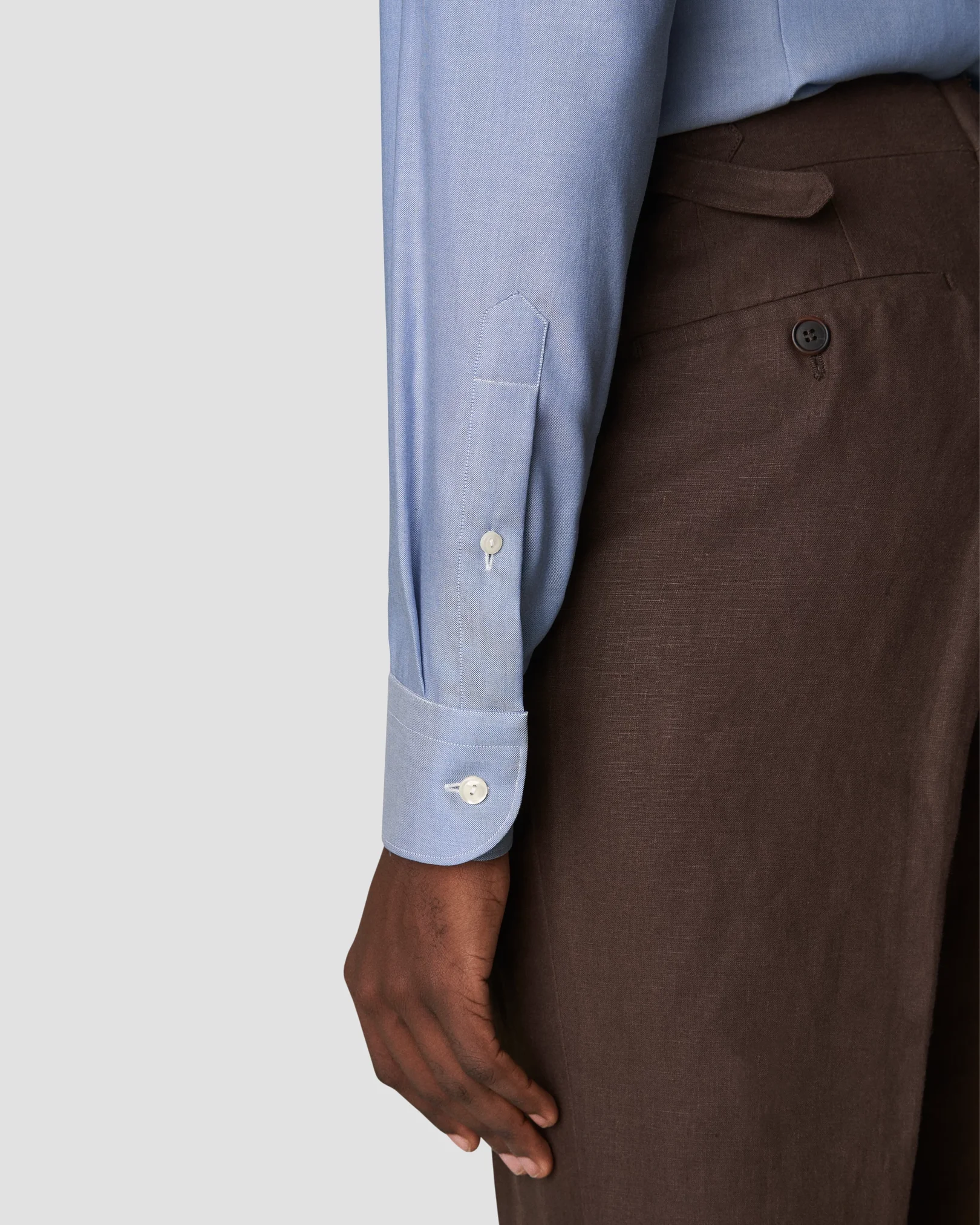Eton - dark blue wrinkle free oxford