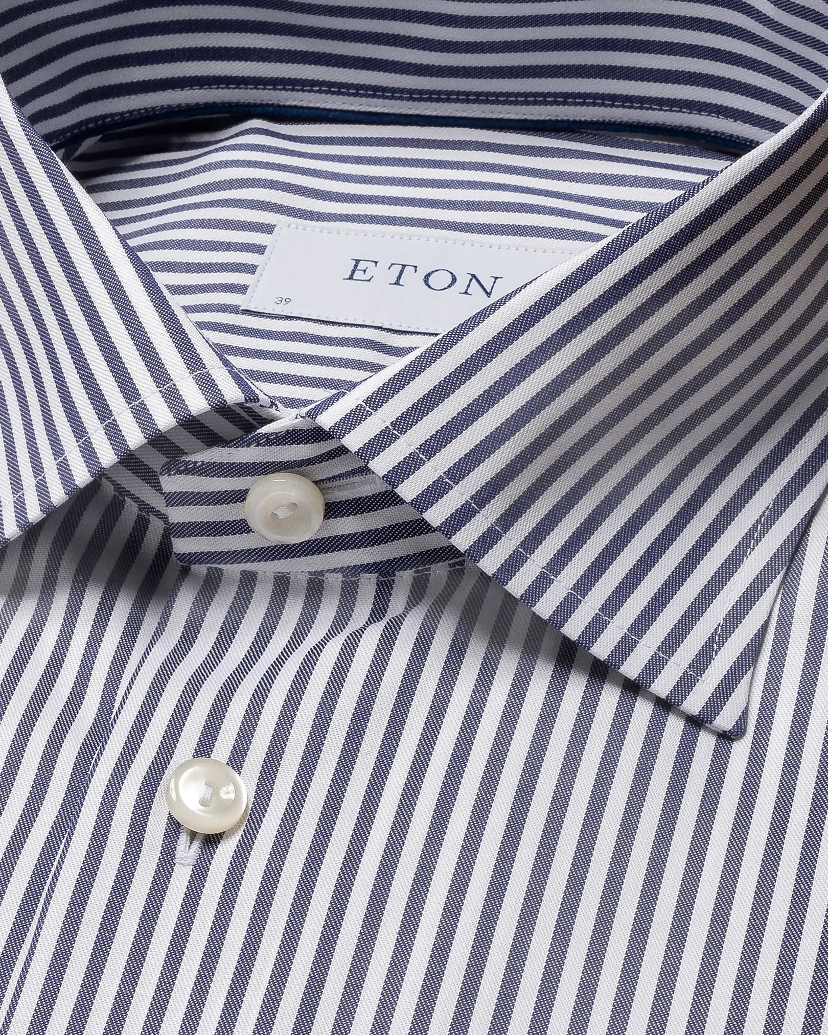 Eton - navy blue signature twill cut away ss