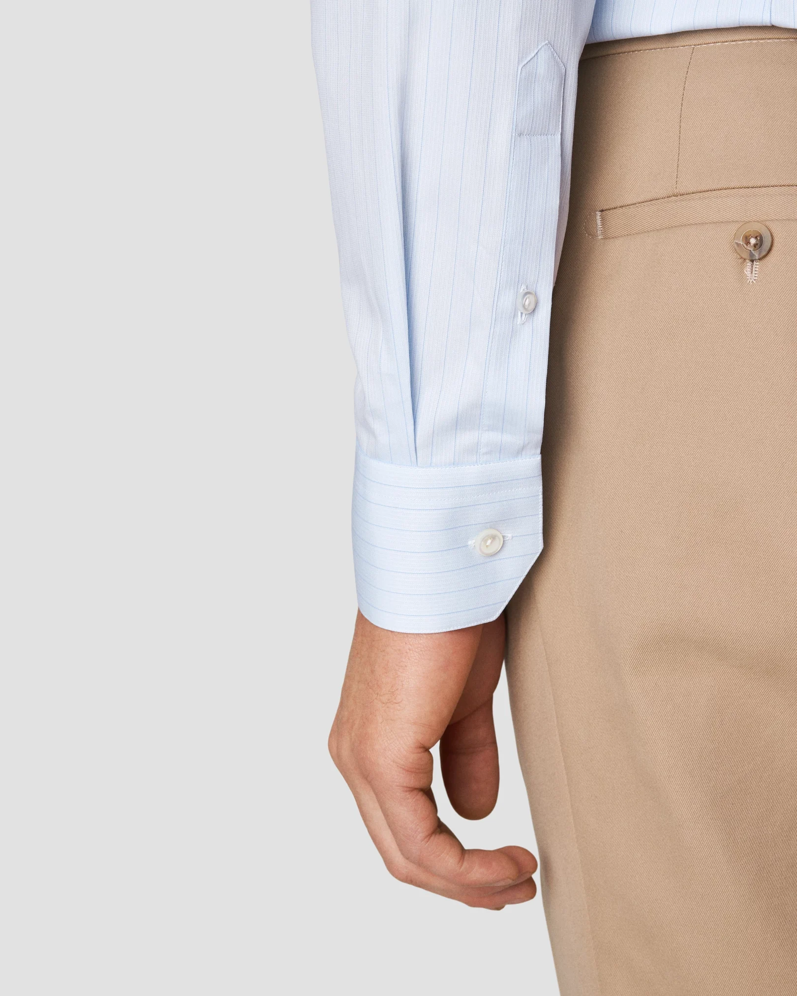 Eton - light blue fine twill cutaway striped