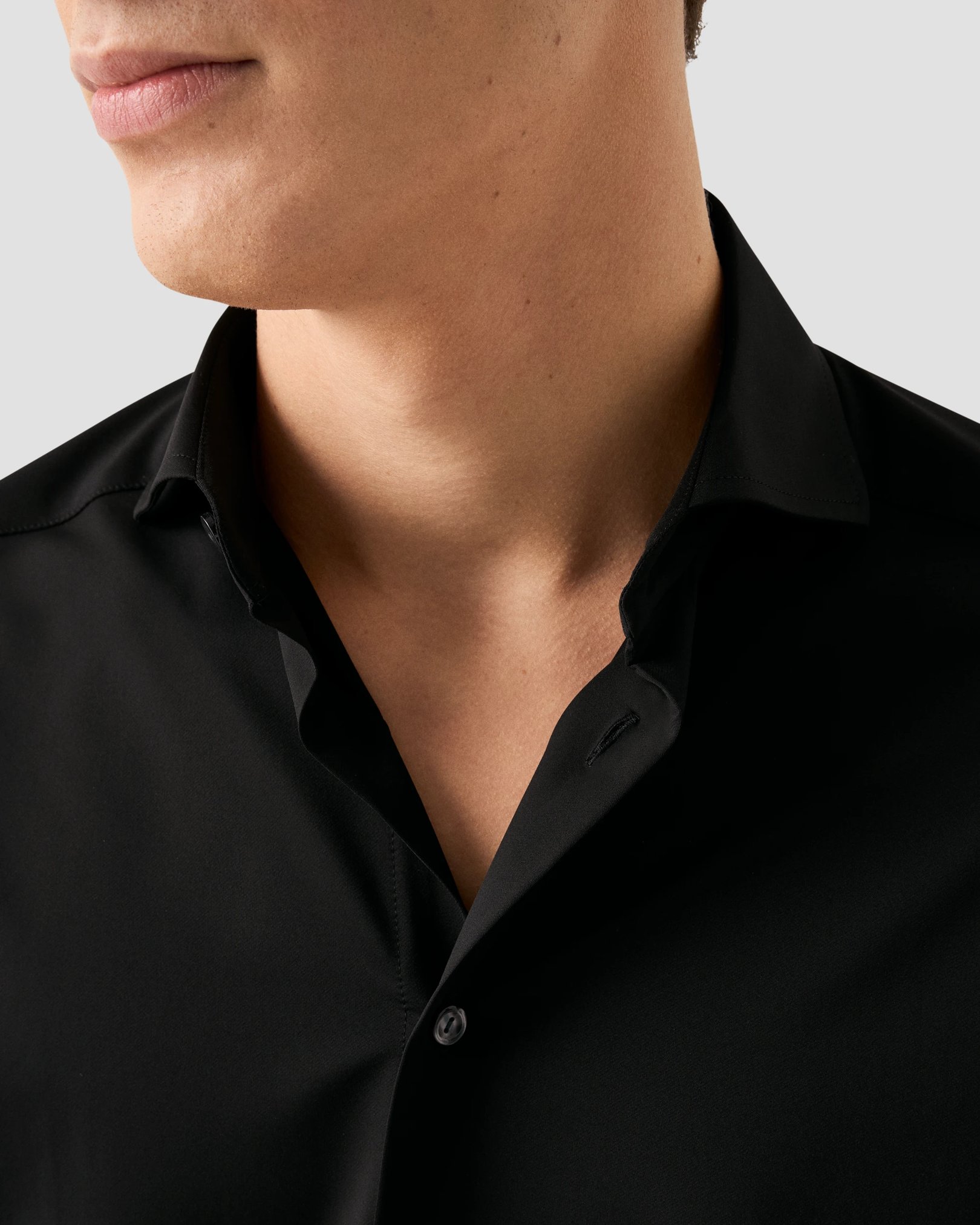 Eton - black four way stretch
