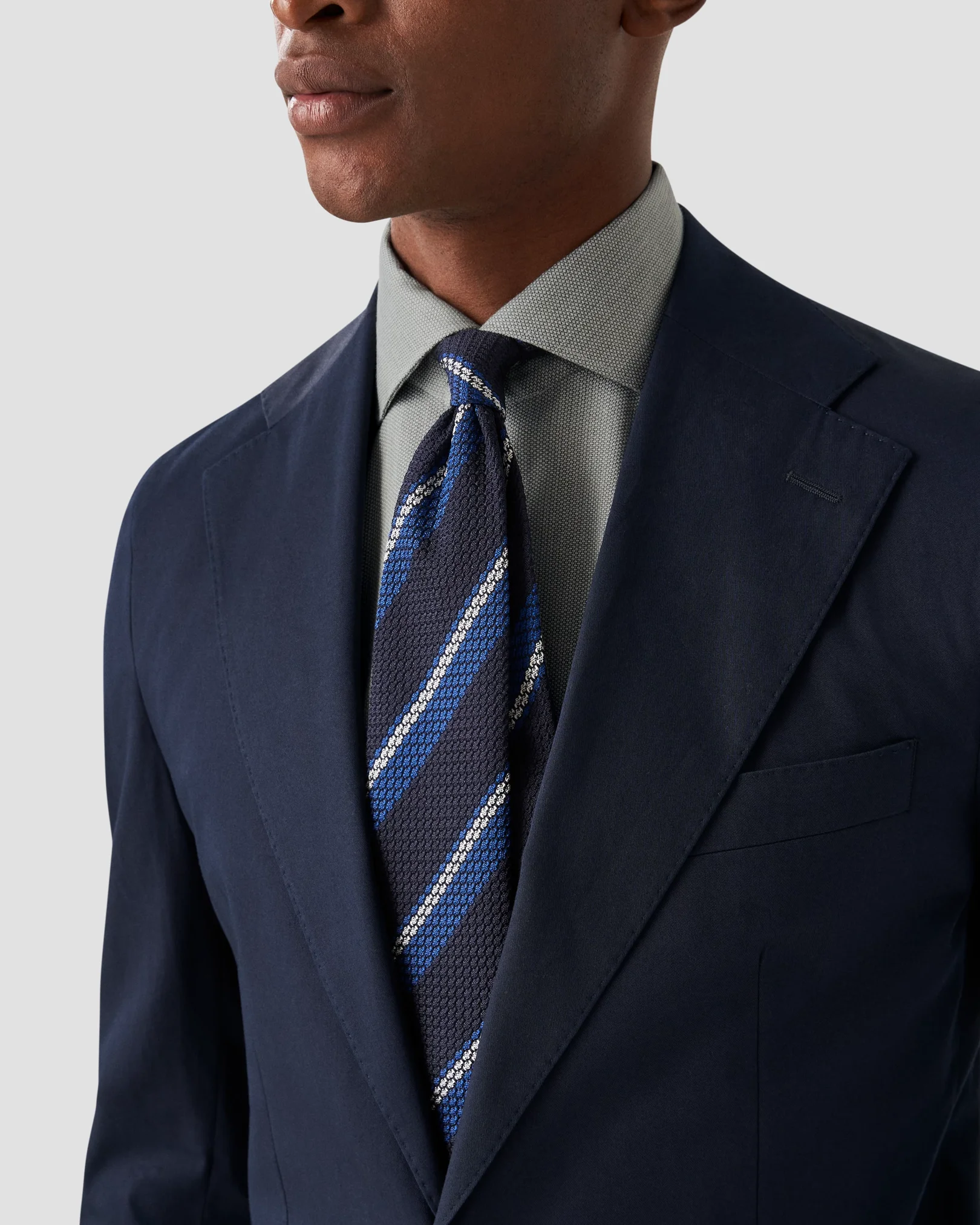 Eton - mid green melange signature twill