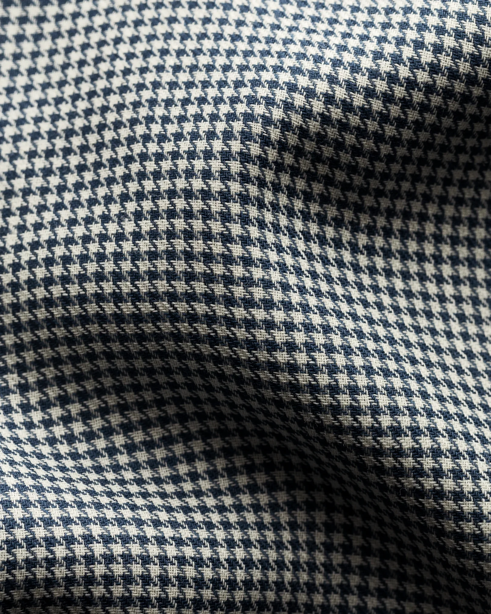 Eton - mid blue twill wide spread