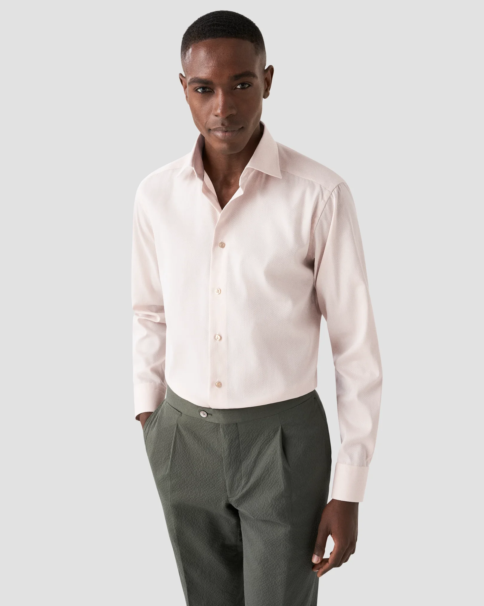 Eton - beige twill cutaway
