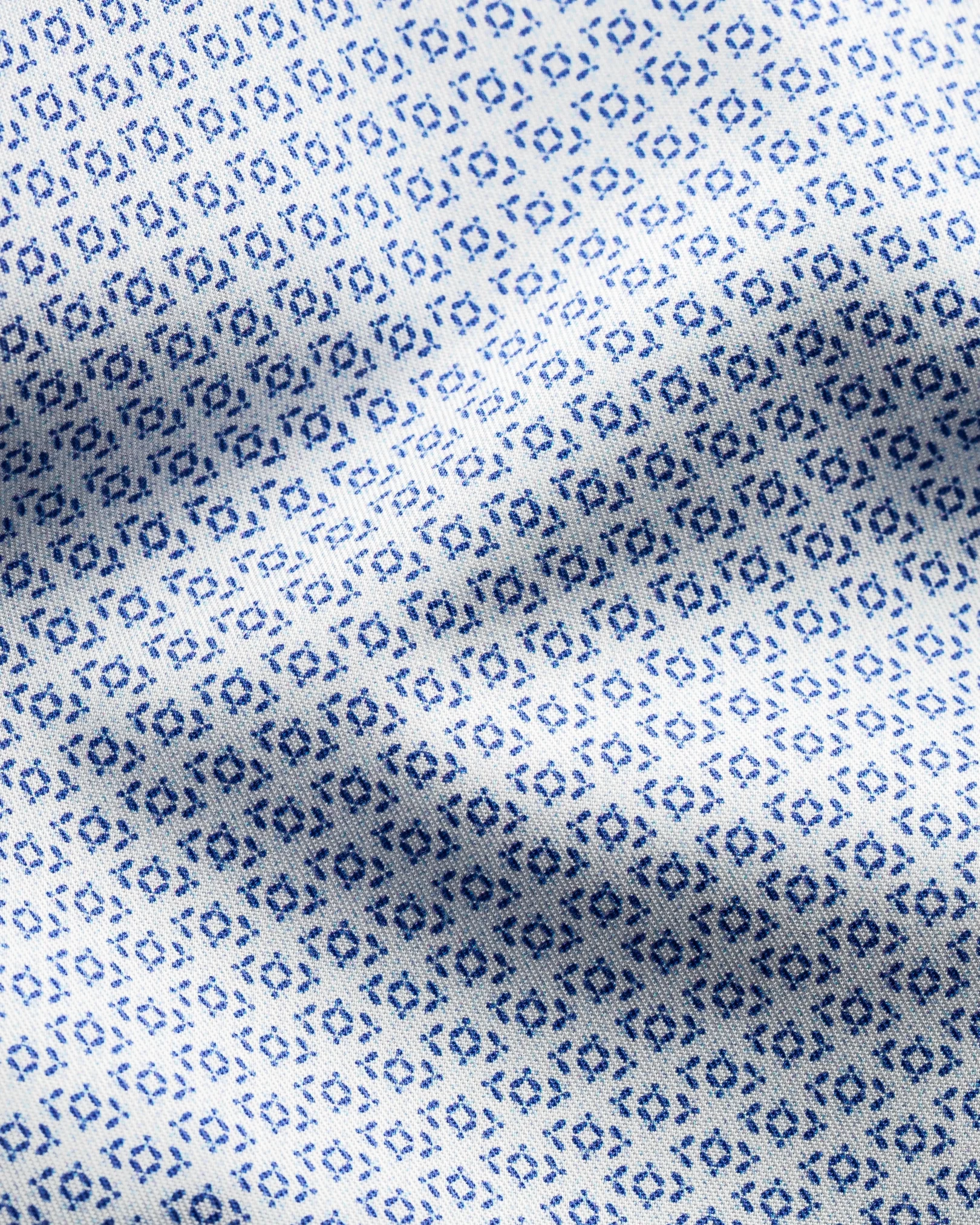 Eton - dark blue signature twill extreme cutaway