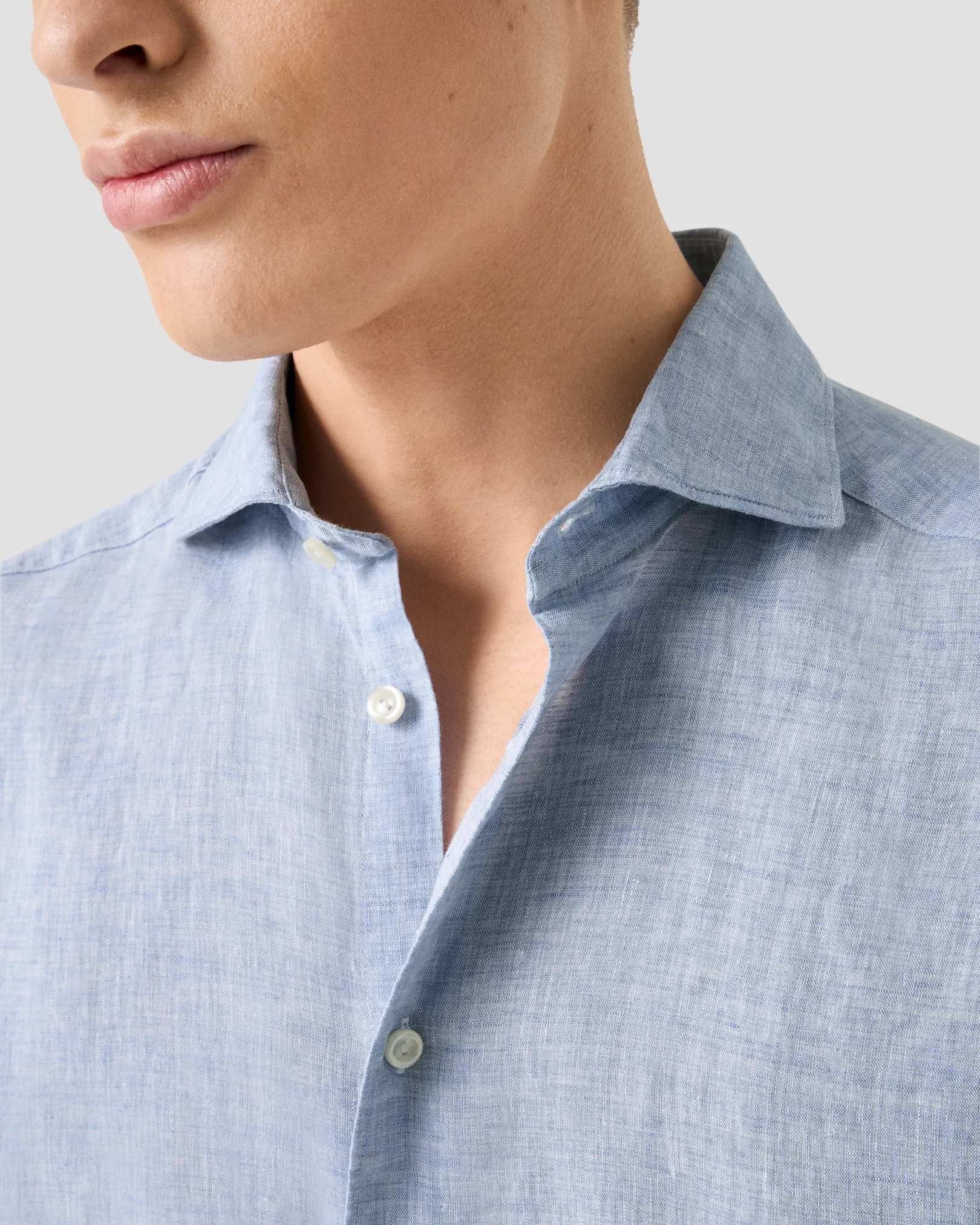 Eton - light blue solid short sleeve linen shirt