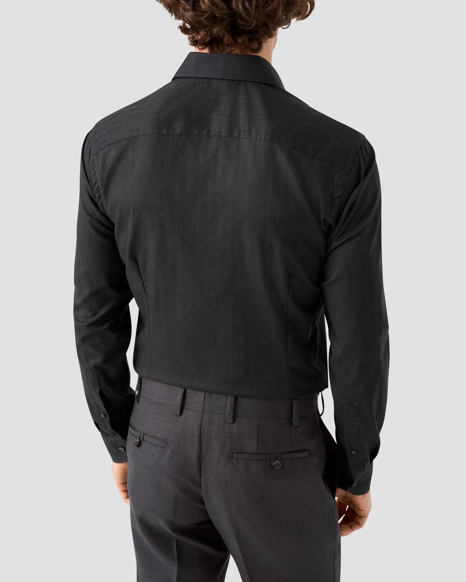 Eton - dark grey flanell widespread collar