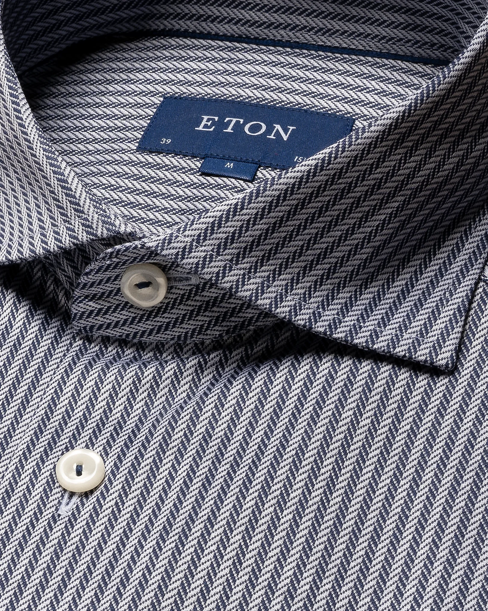 Eton - striped navy blue knit king