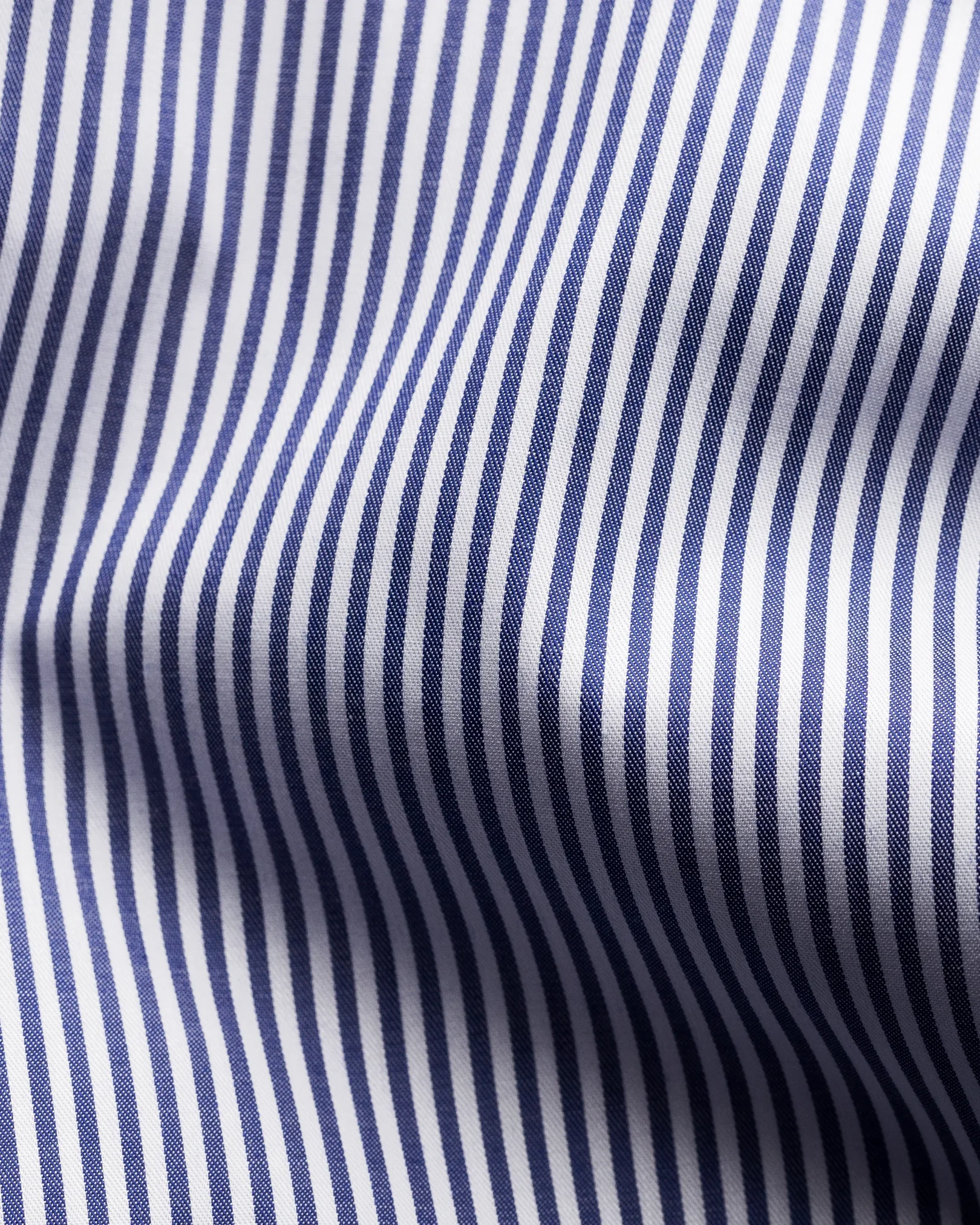Eton - dark blue twill cut away ss