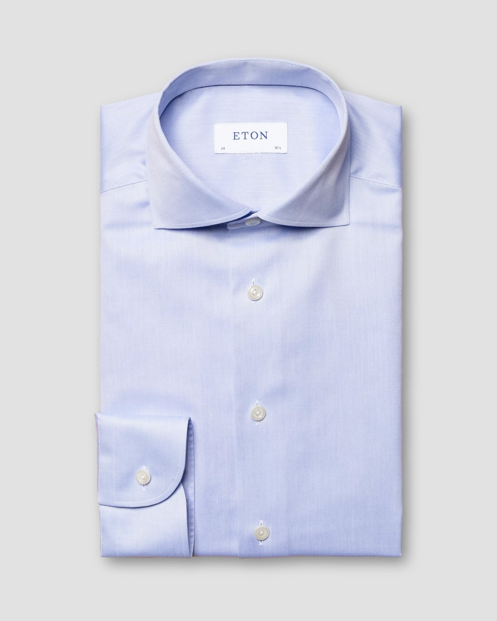 Eton - light blue signature twill wide spread collar