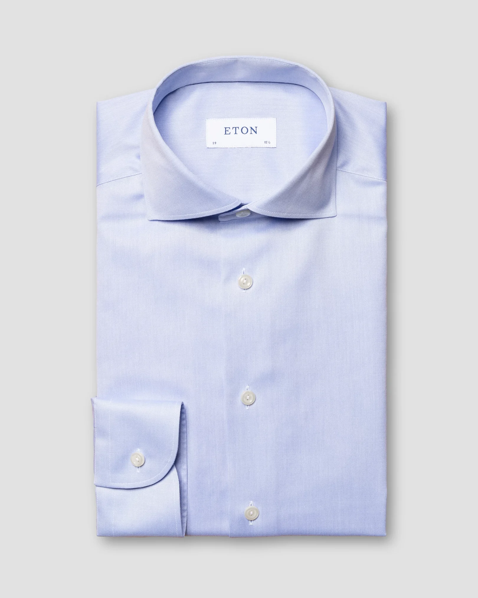 Eton - light blue signature twill wide spread collar