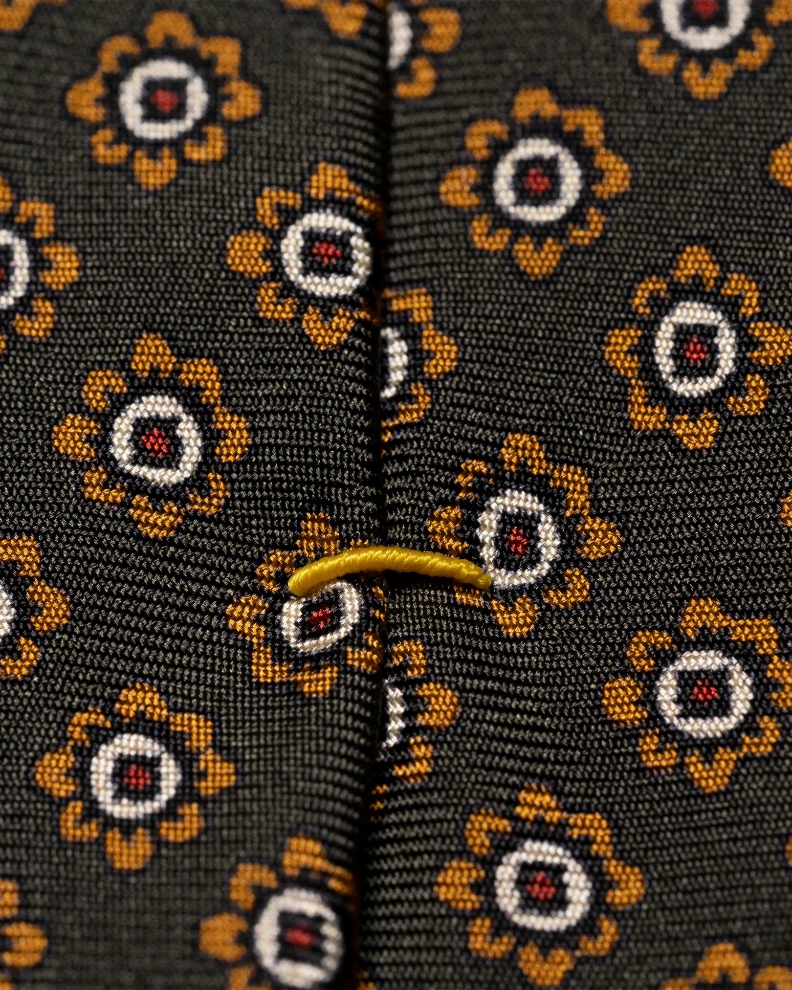 Eton - dark green fall tie