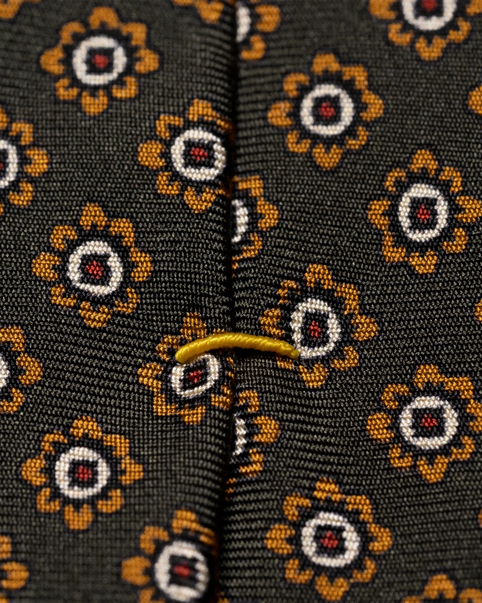 Eton - dark green fall tie