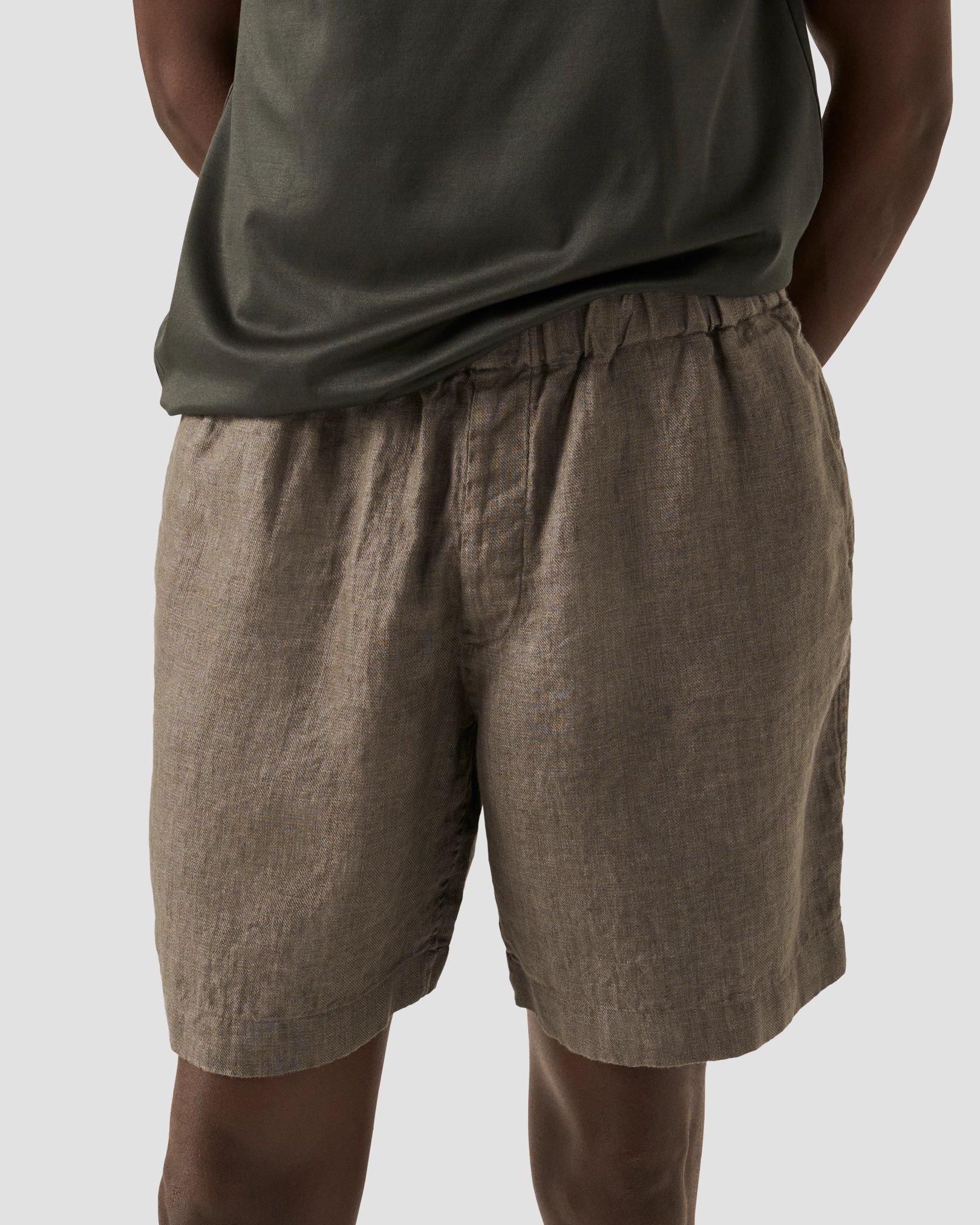 Eton - dark brown linen shorts