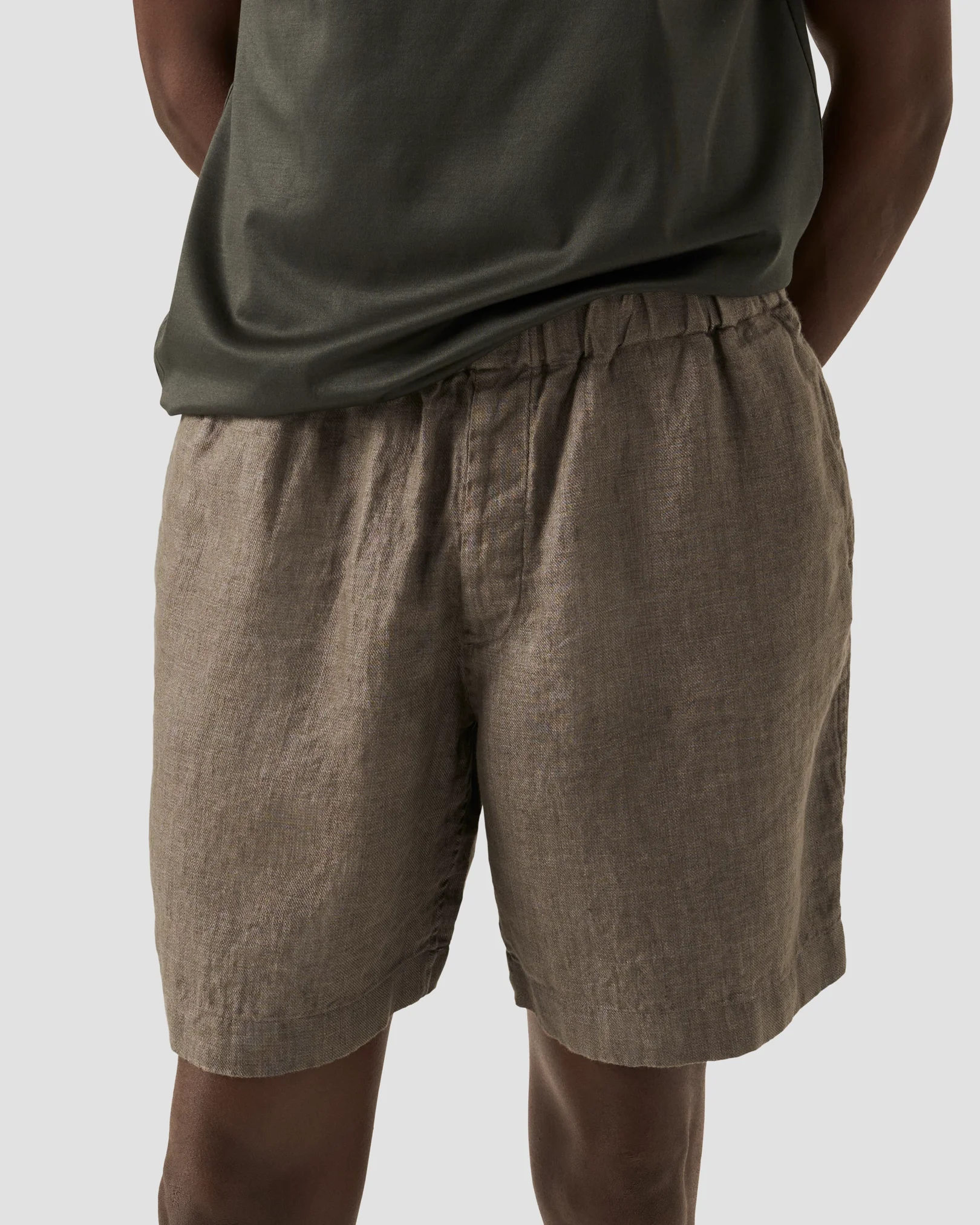 Eton - dark brown linen shorts