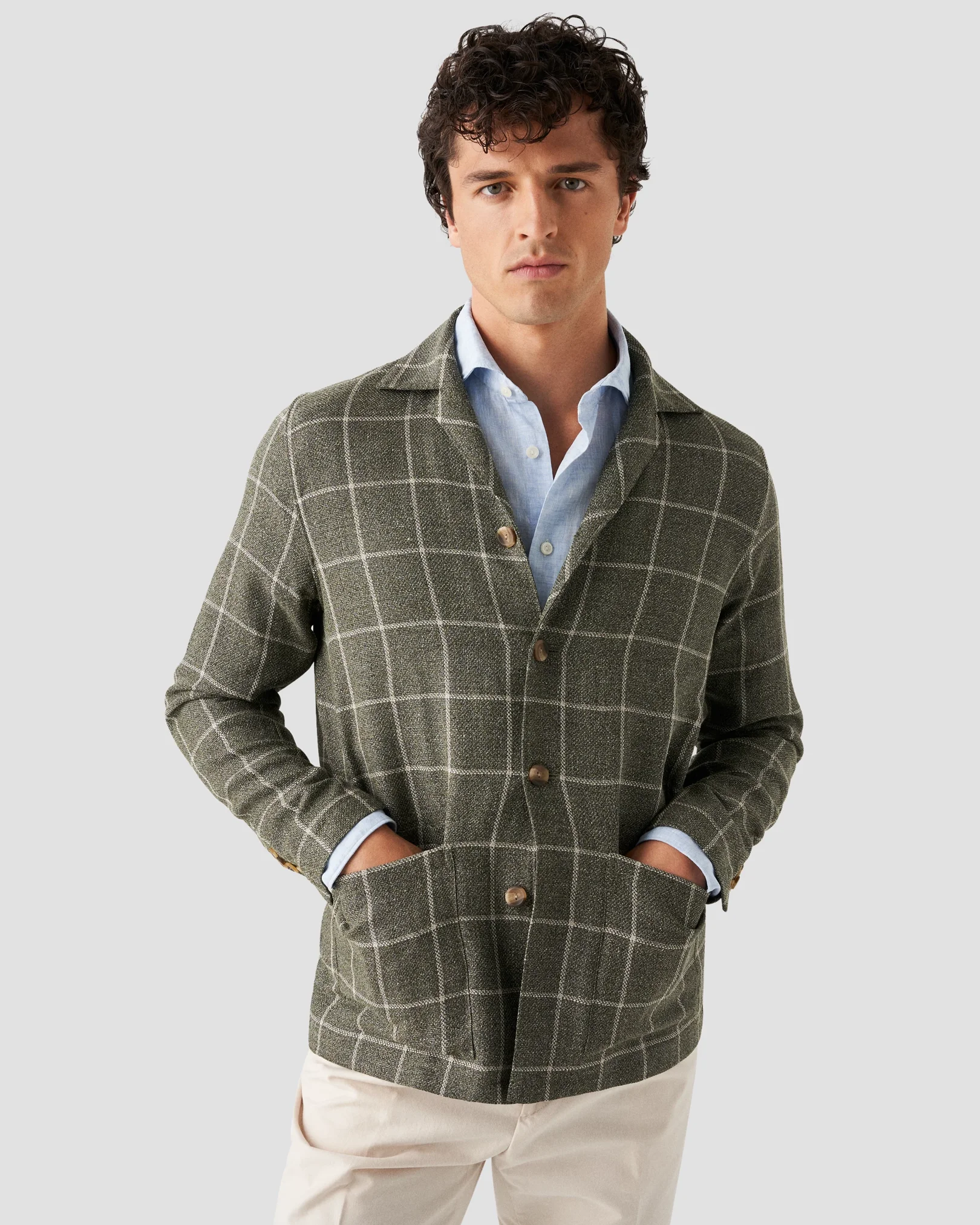 Eton - light blue linen wide spread