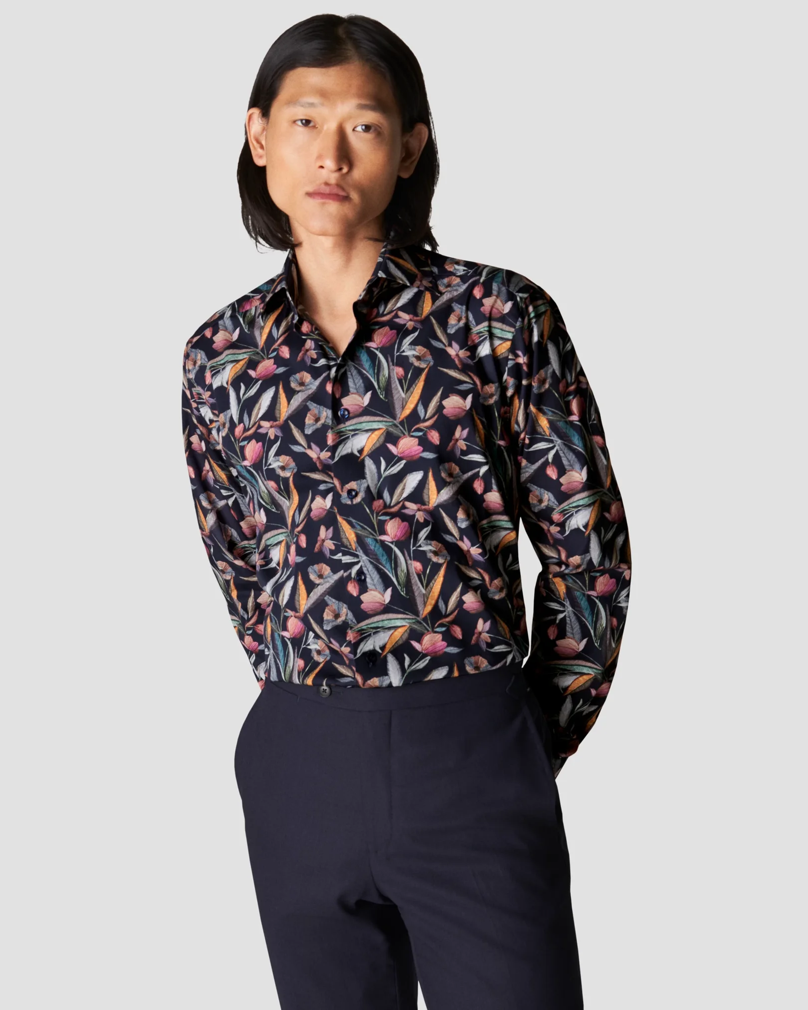 Eton - navy blue signature twill print cutaway