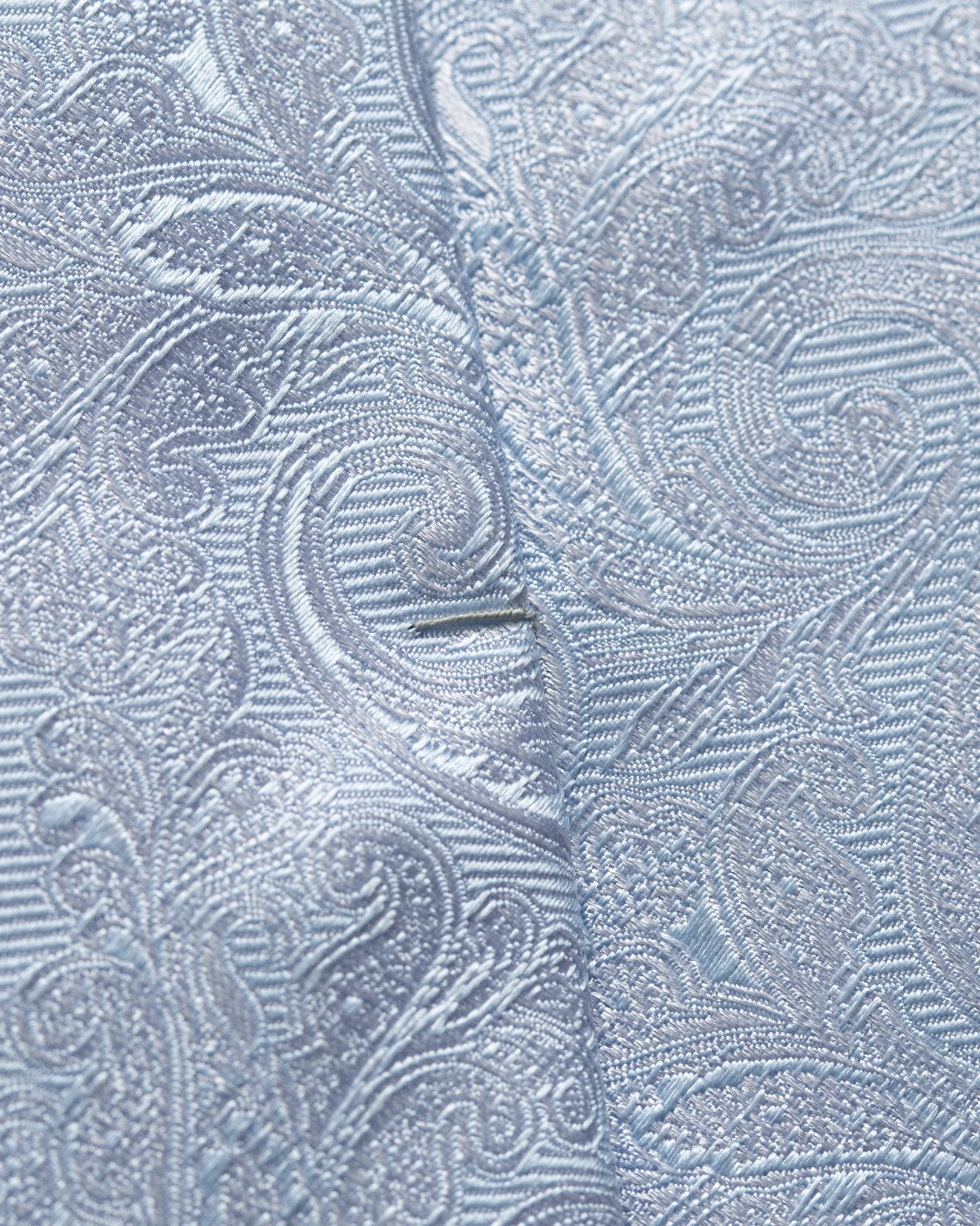 Eton - blue lustrous paisley tie