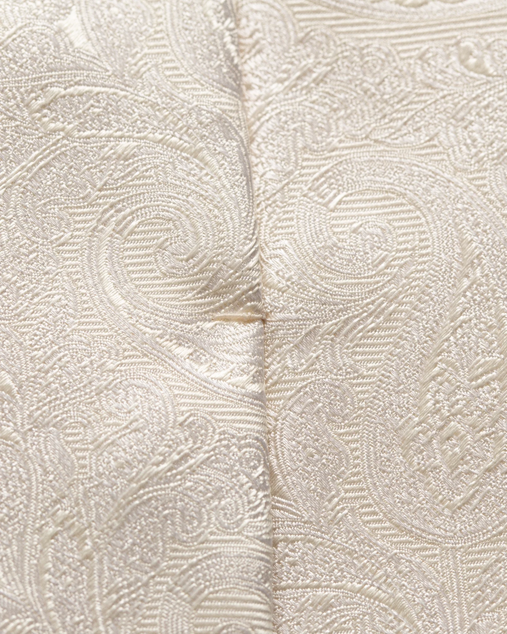 Eton - off white lustrous paisley tie
