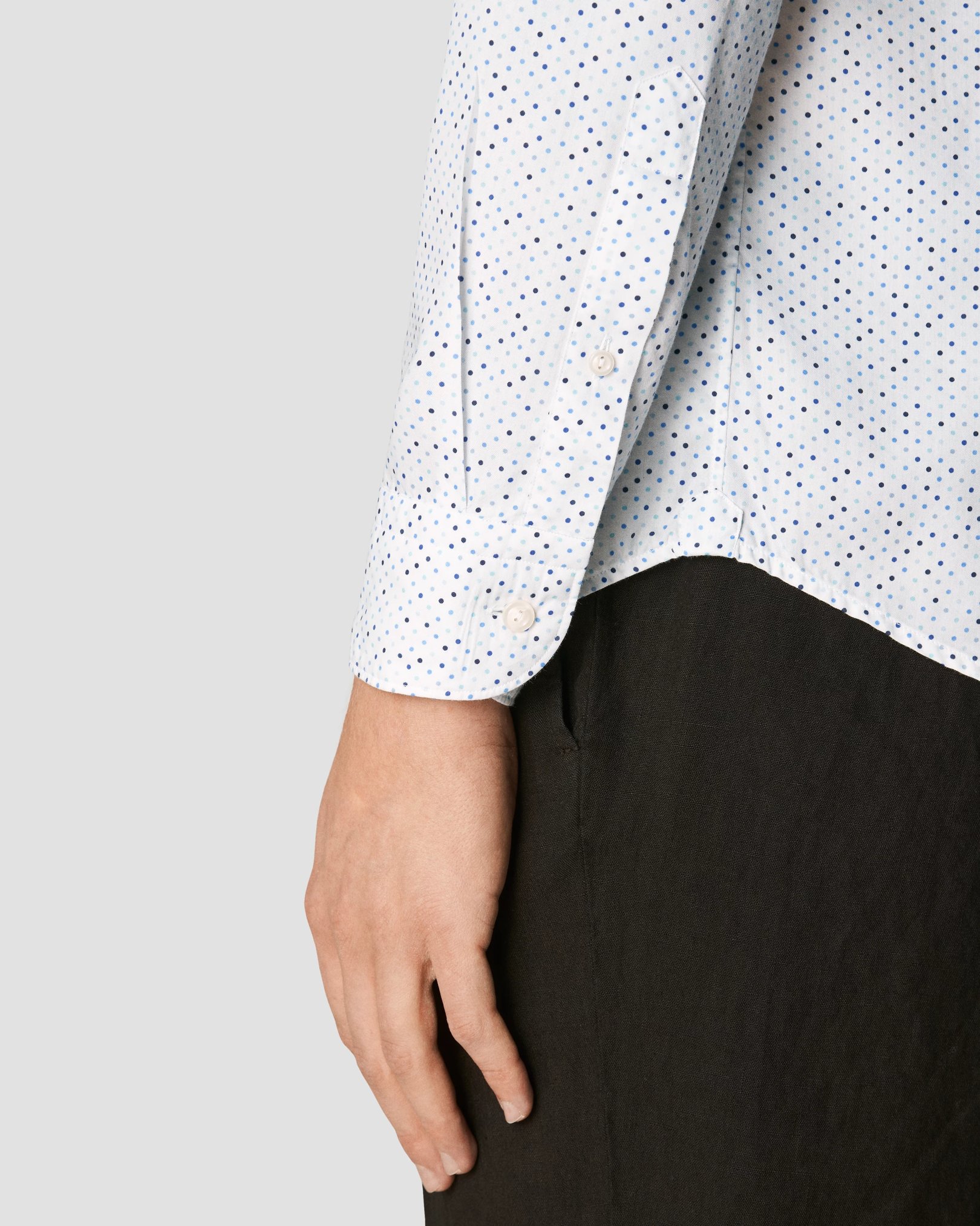 Eton - white cottontencel wide spread