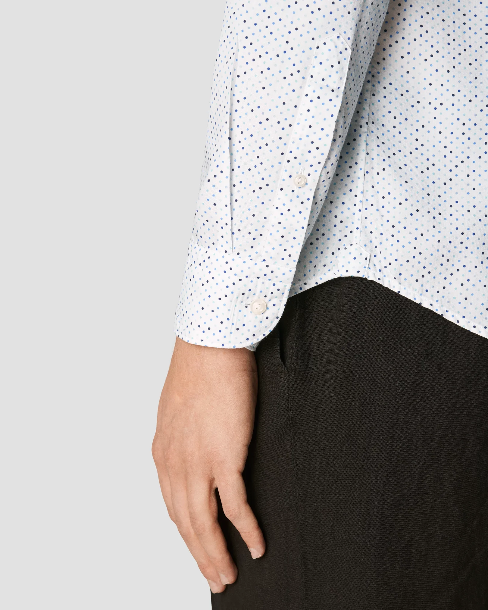 Eton - white cottontencel wide spread
