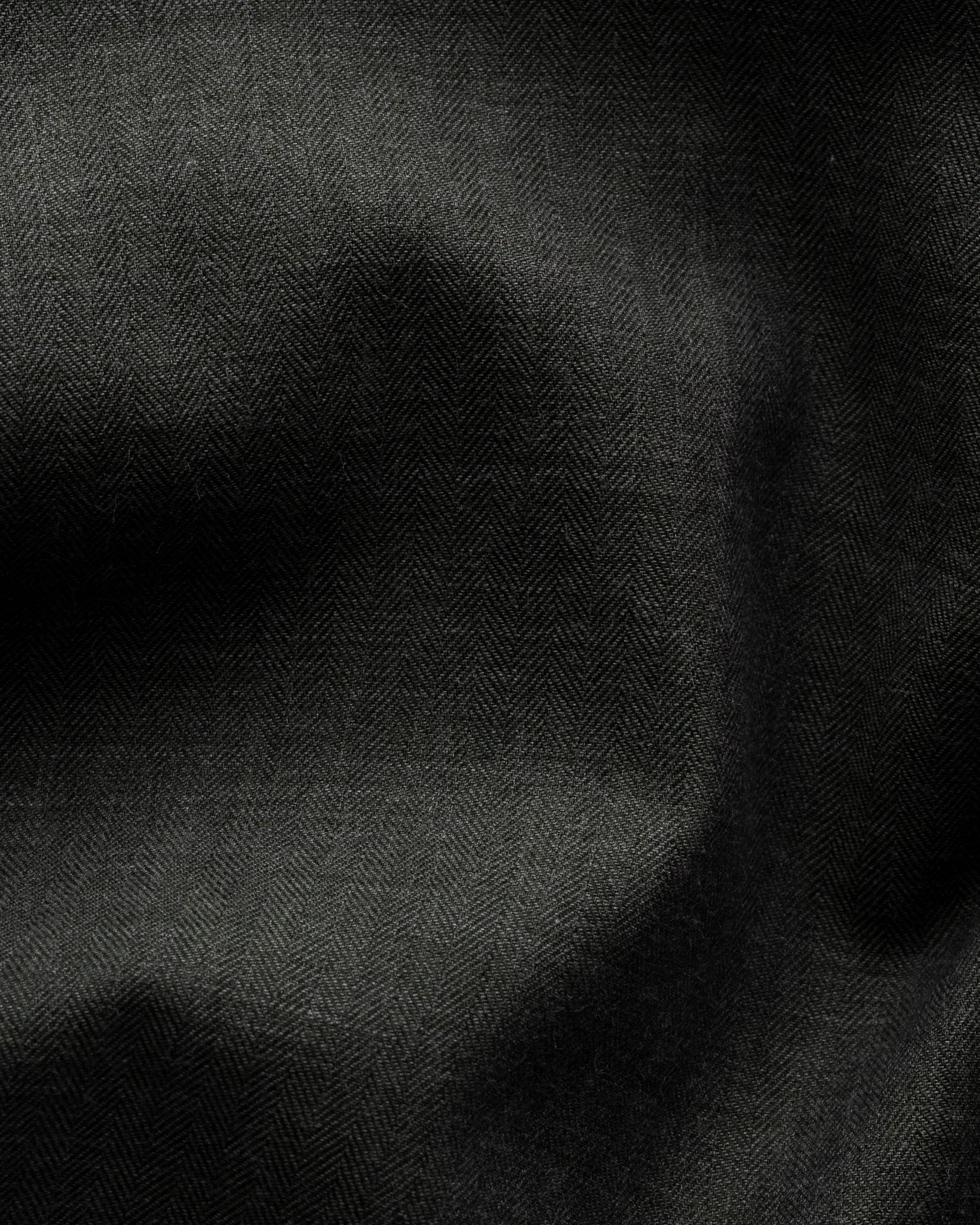 Eton - dark green flannel wide spread