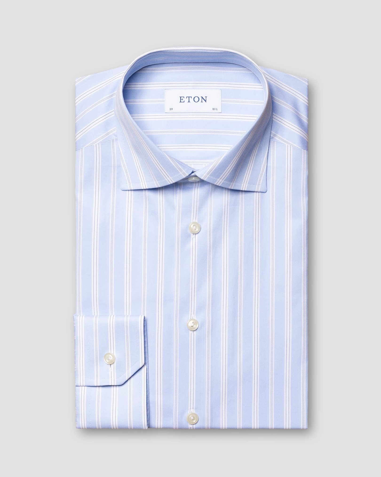 Eton - light blue fine twill cut away