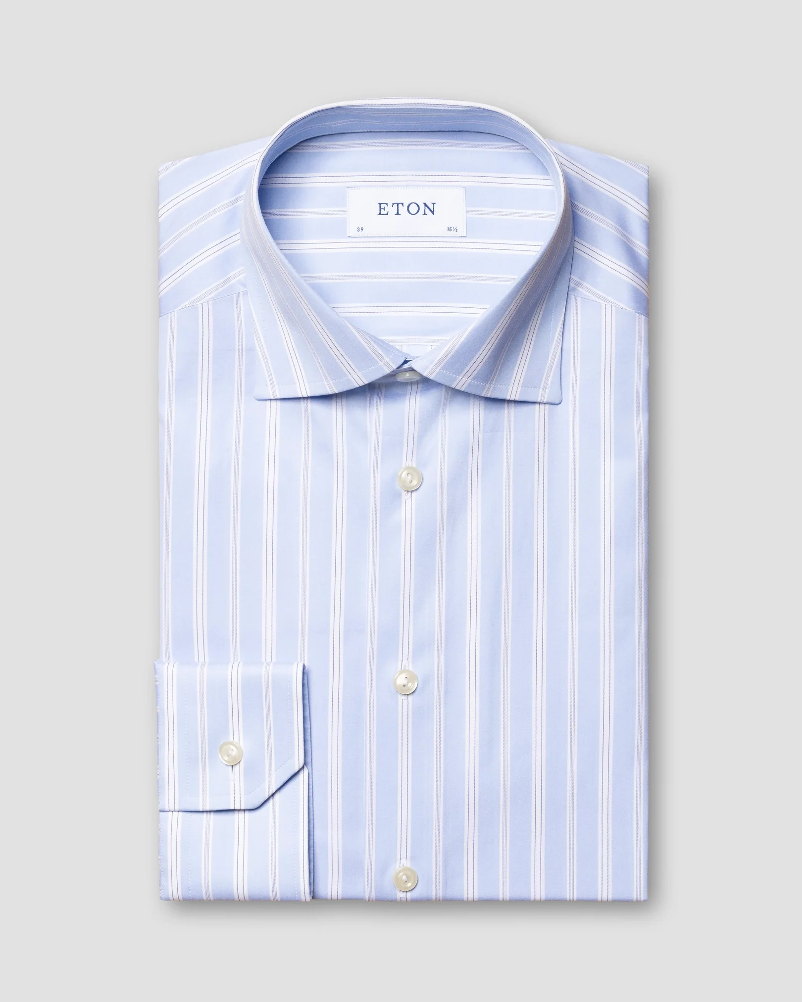Eton - light blue fine twill cut away