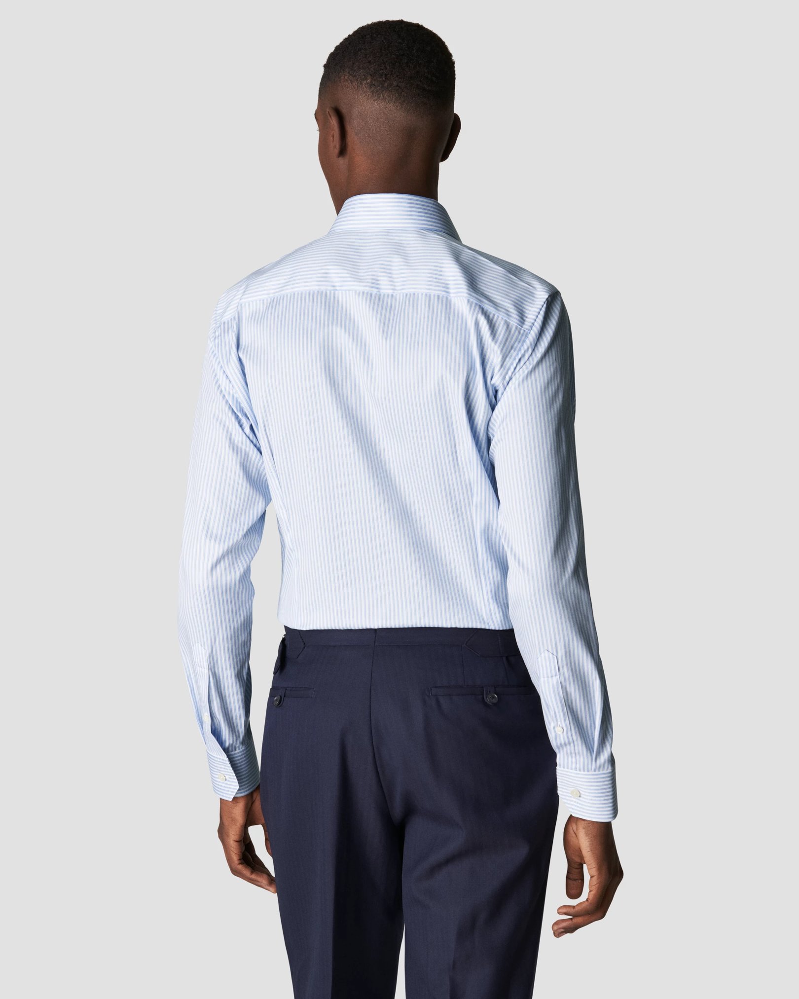 Eton - striped light blue signature twill