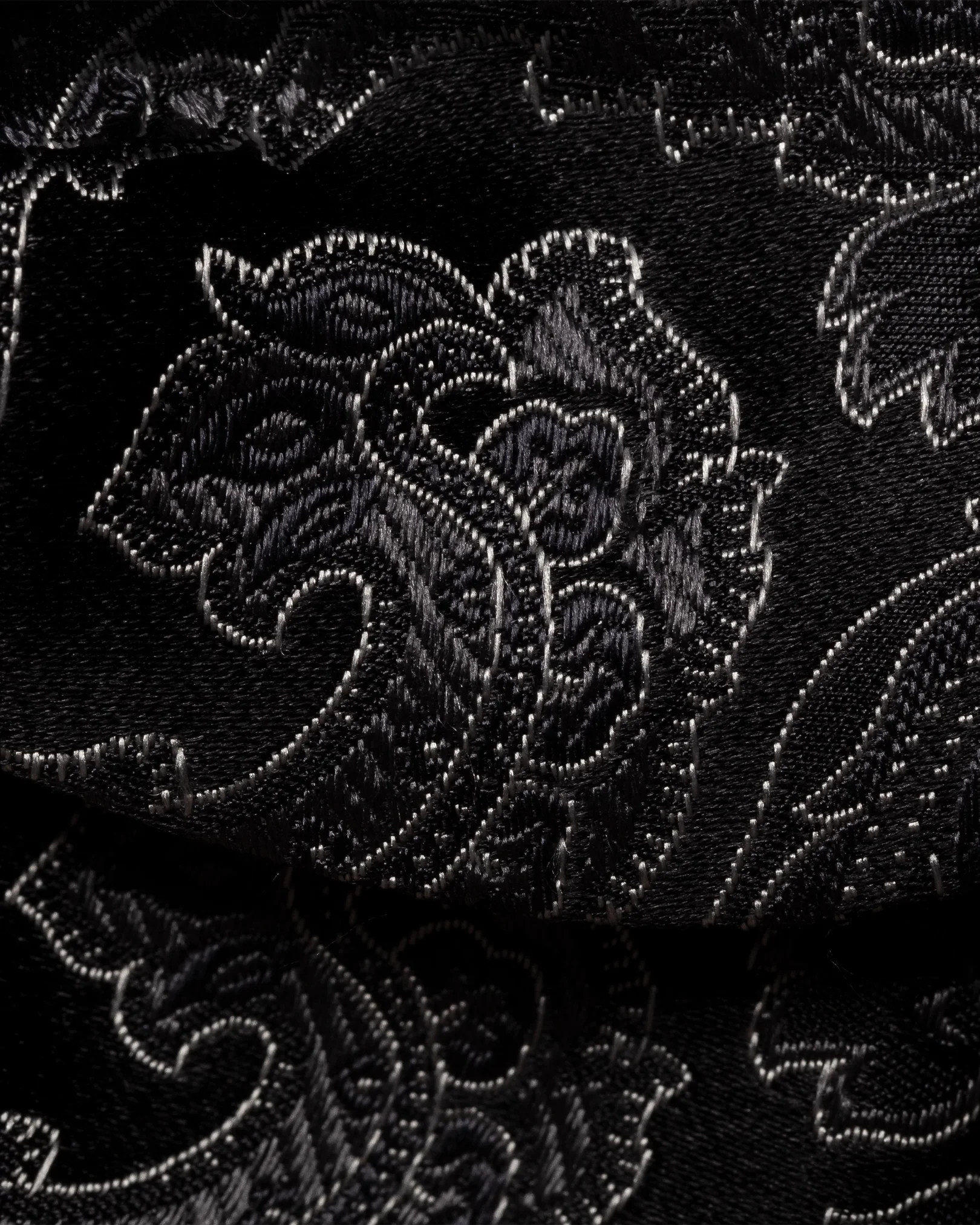 Eton - Black Paisley Bow Tie – Ready Tied