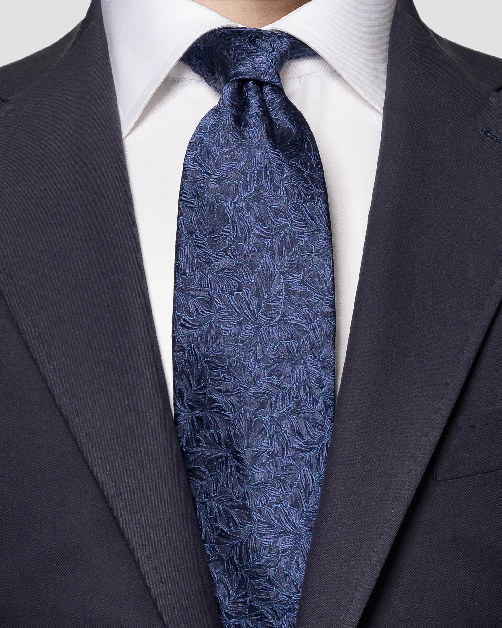 Eton - navy blue elegent floral