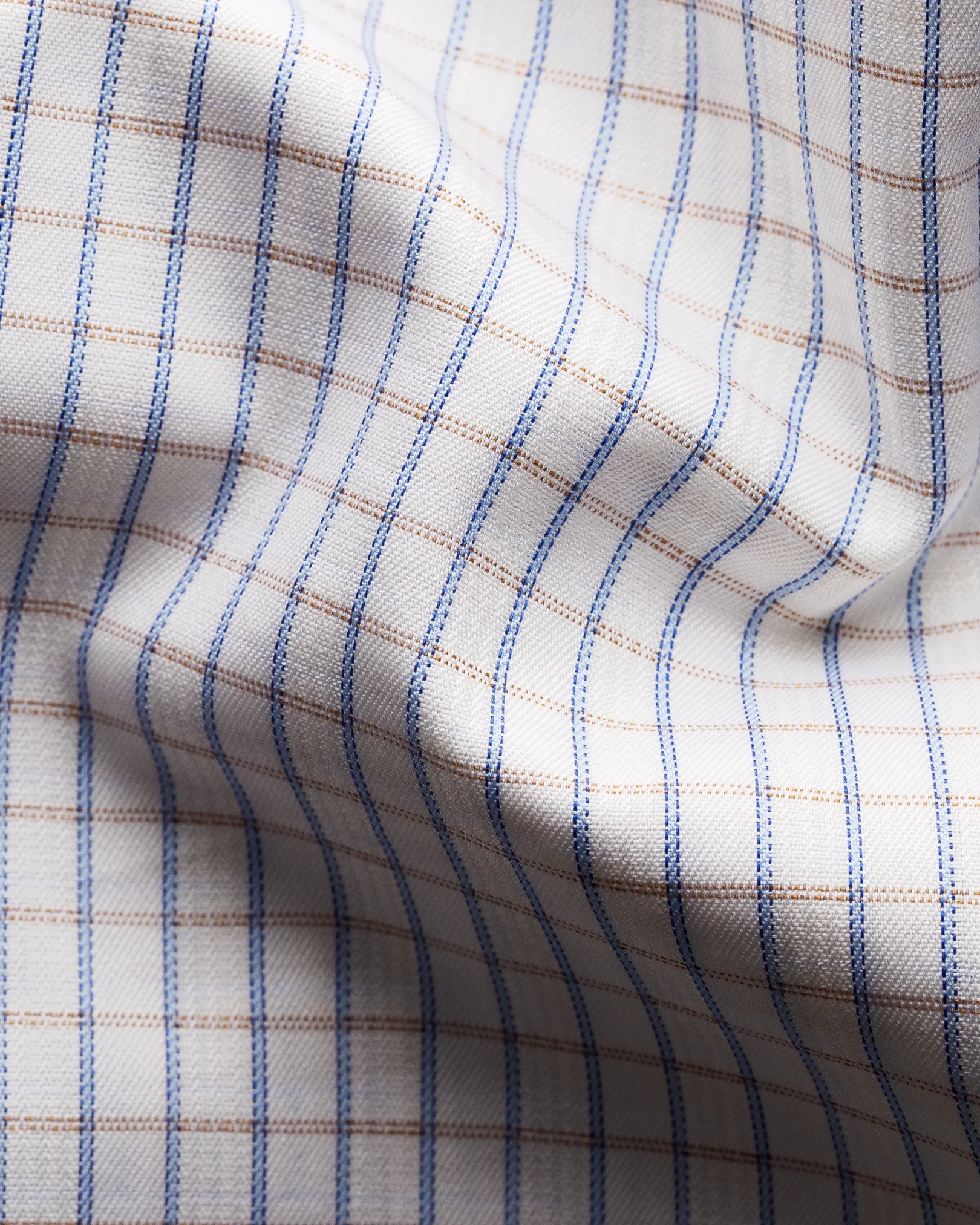 Eton - beige signature twill cutaway checked