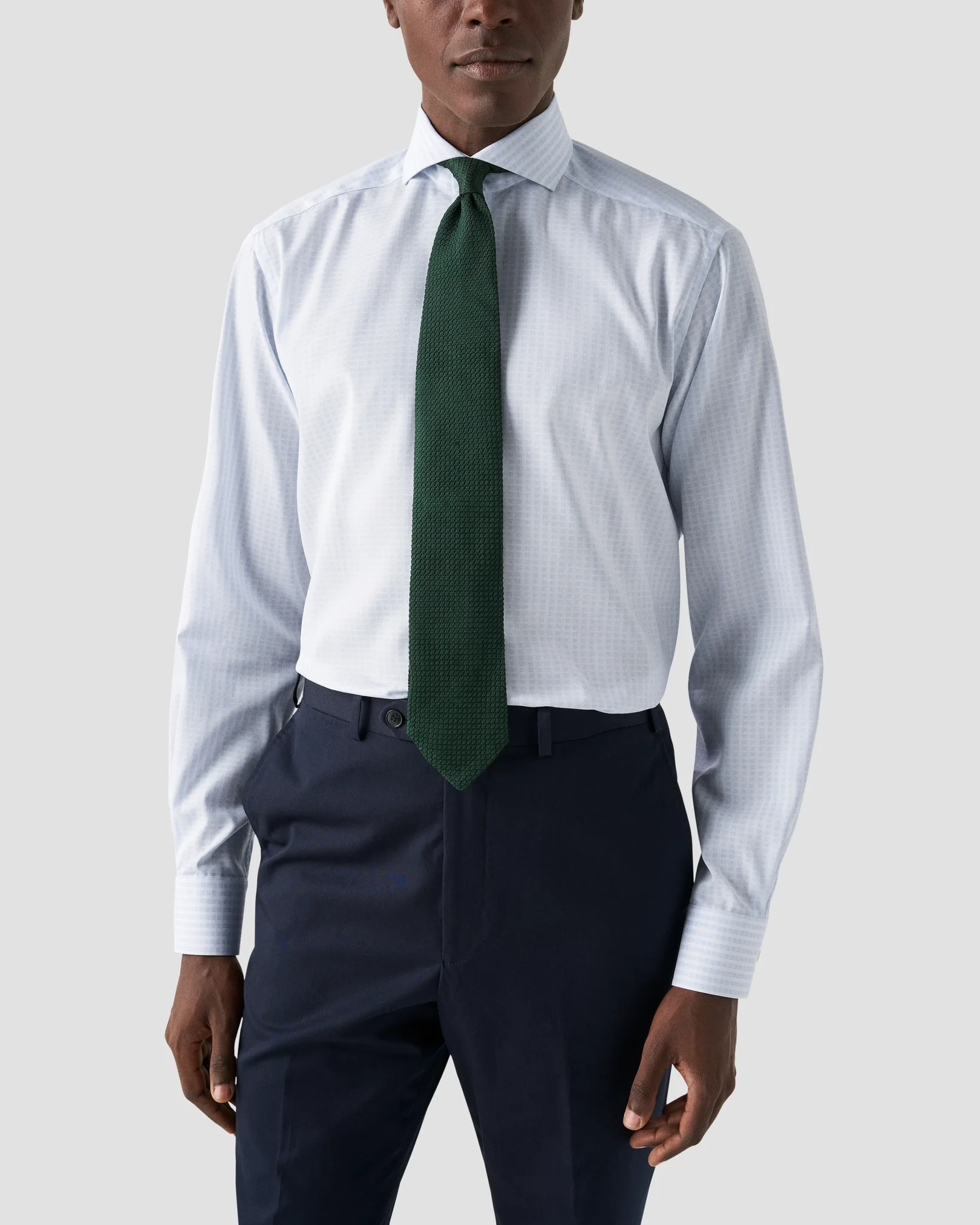 Eton - light blue dobby extreme cut away