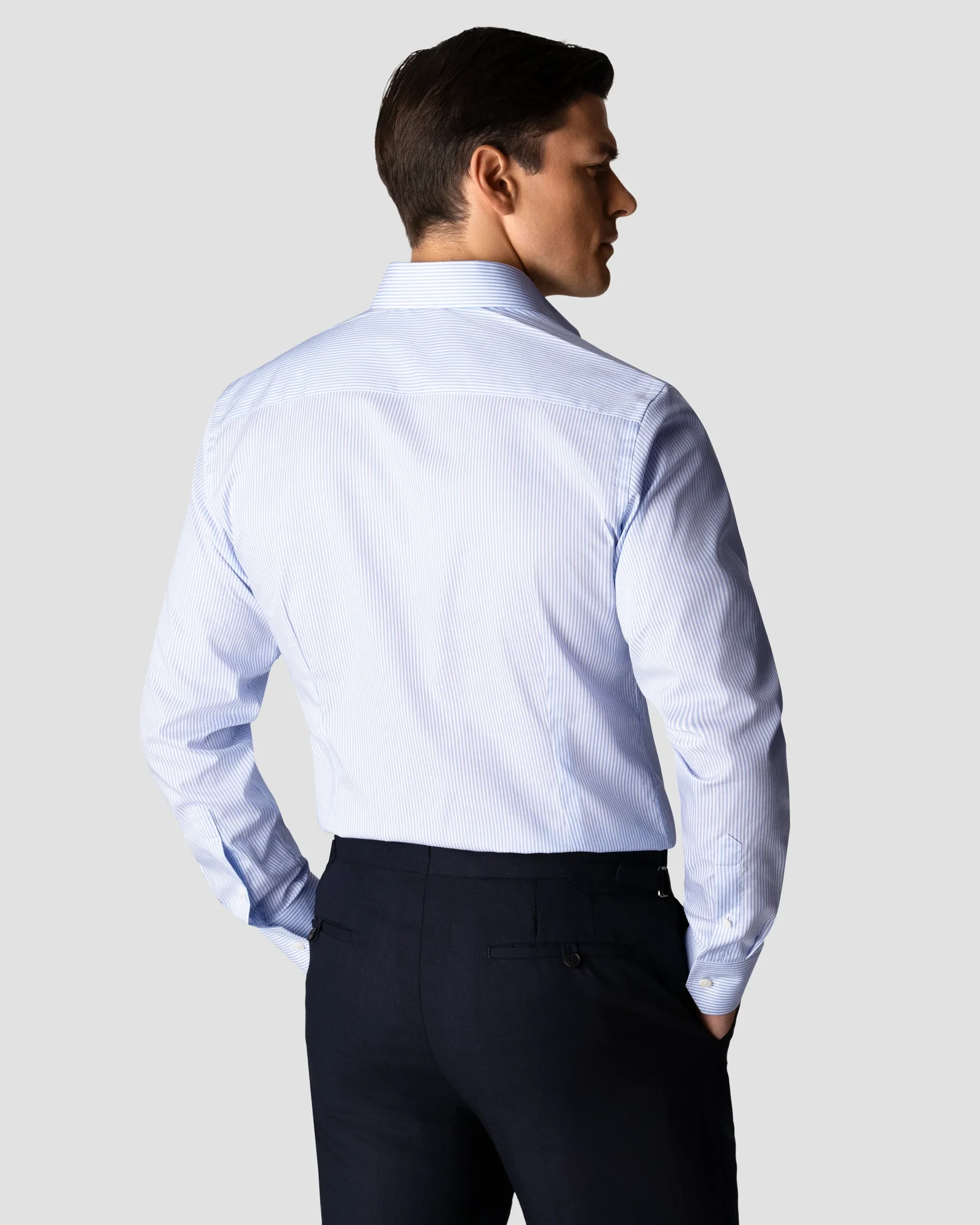 Eton - light blue twill cut away ss