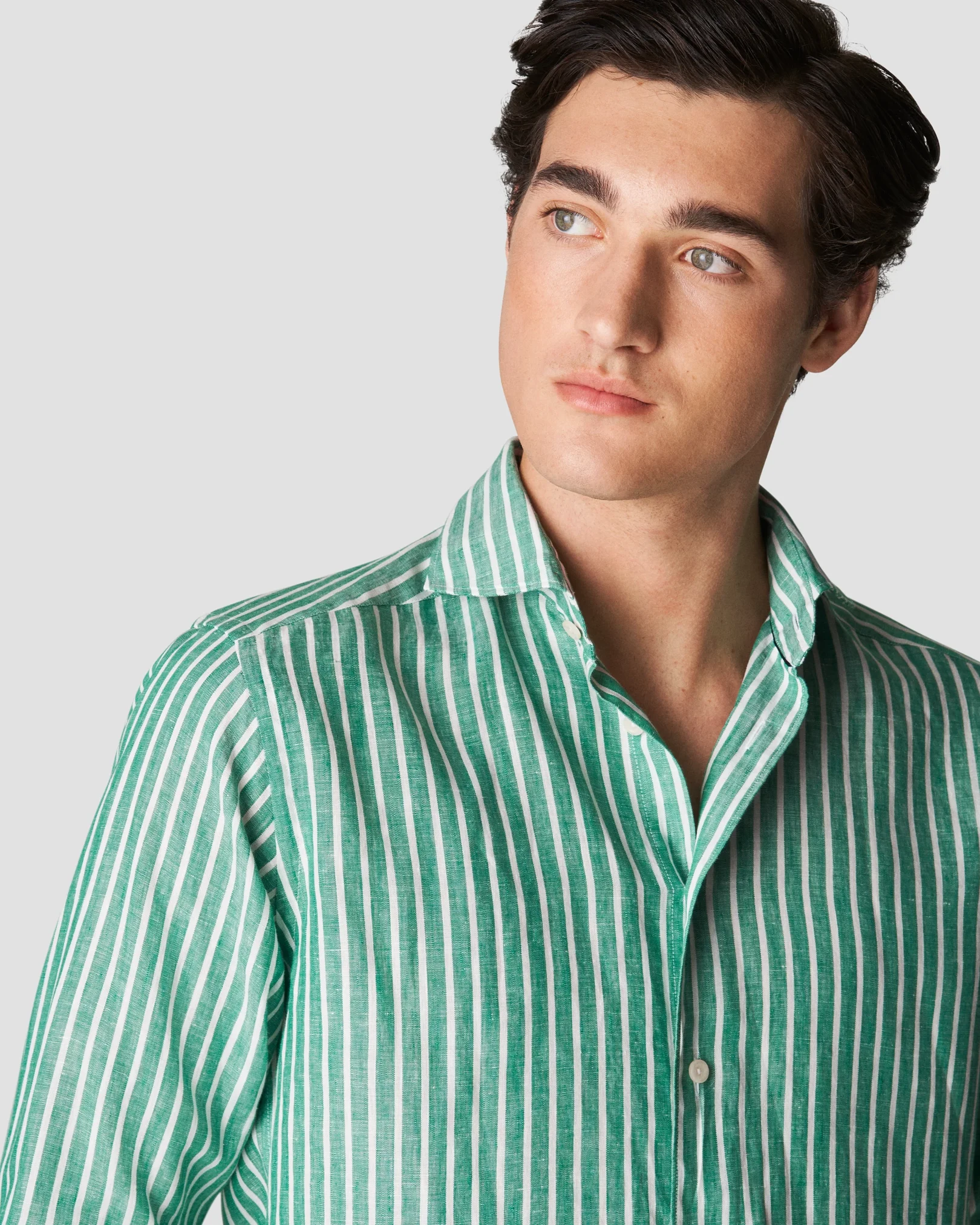 Eton - mid green linen