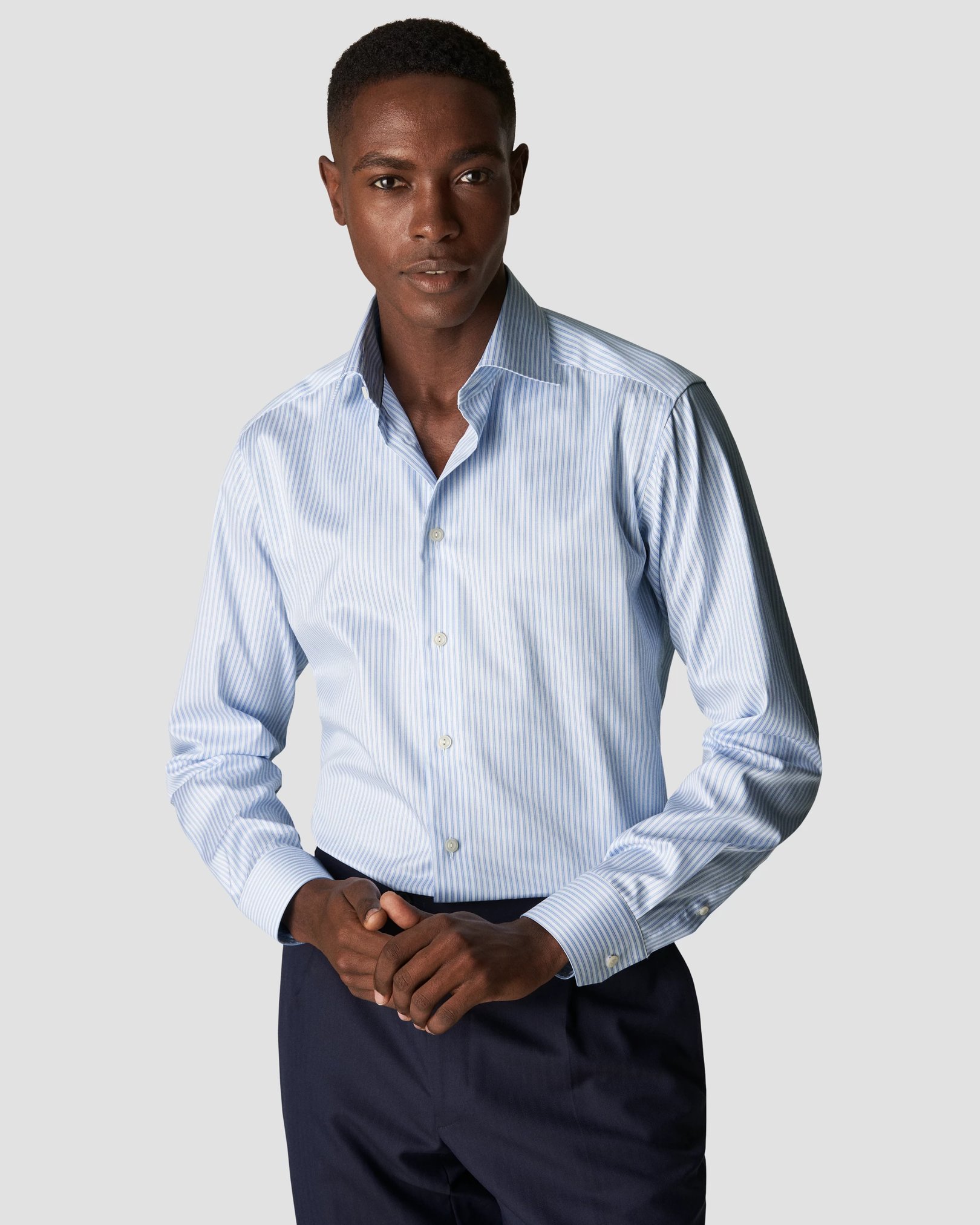 Eton - striped light blue signature twill