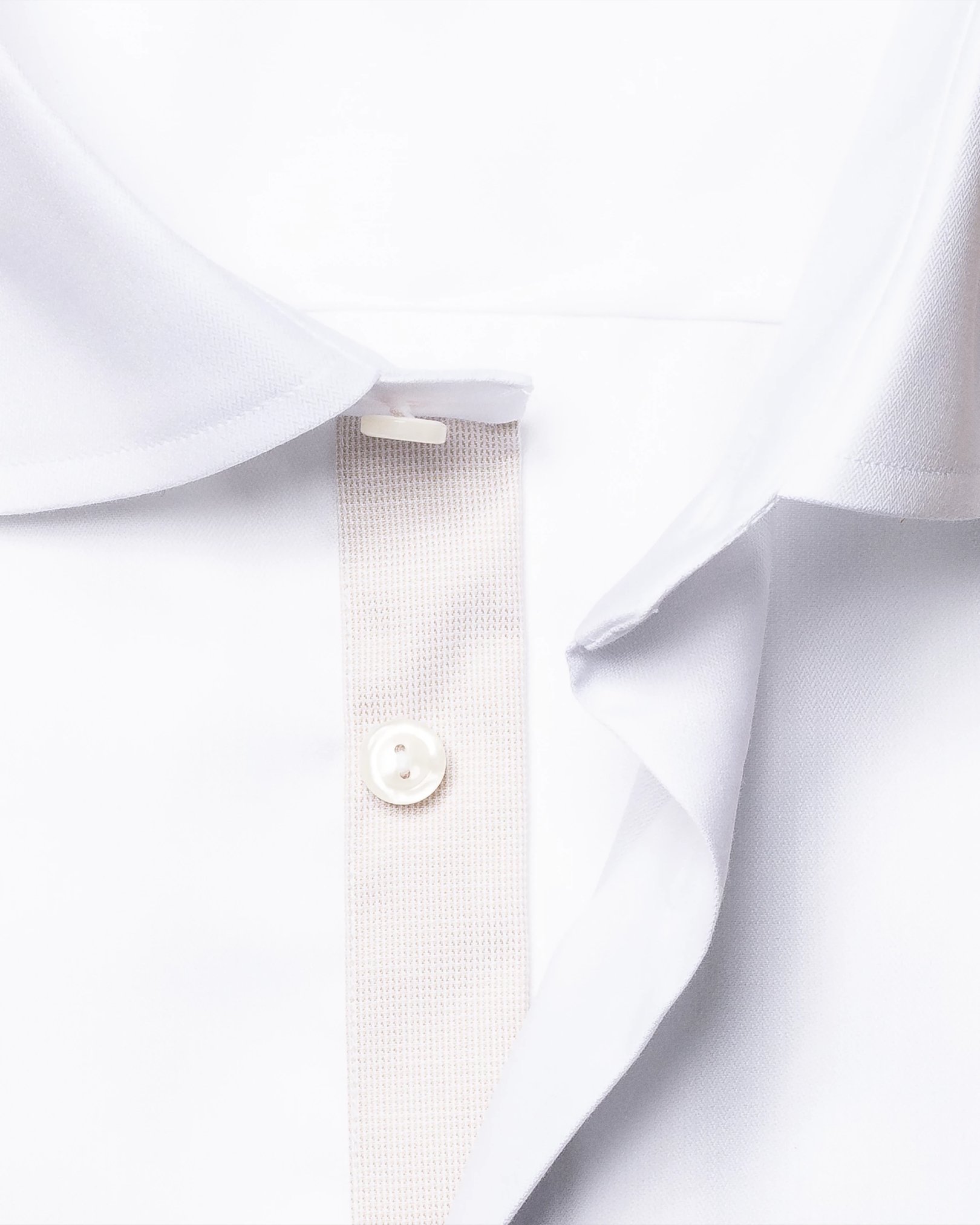 Eton - white signature twill semi solid