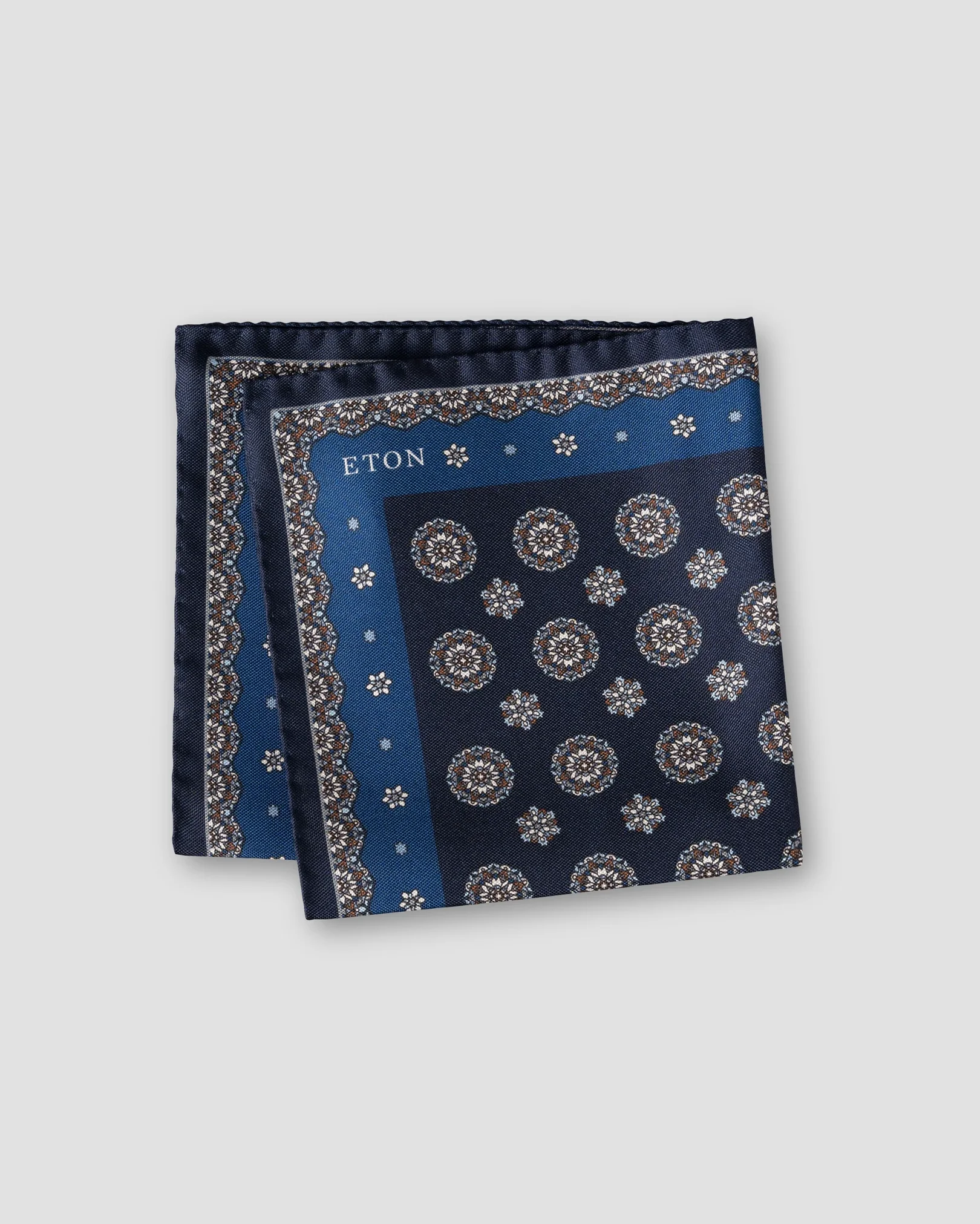 Eton - navy blue timeless pocket square