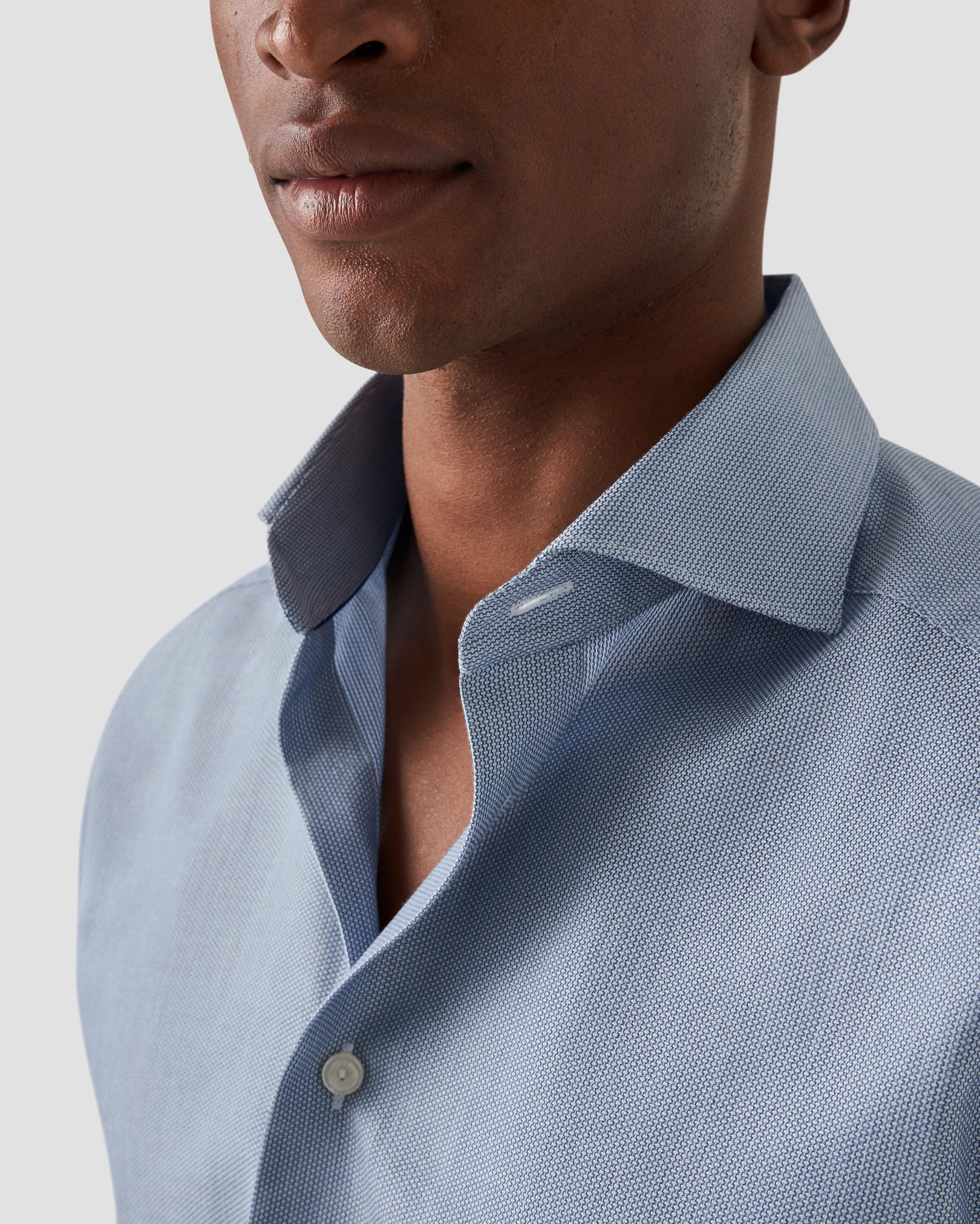 Eton - light blue melange signature twill