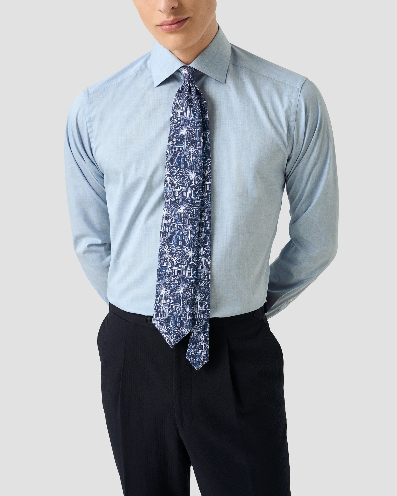 Eton - light blue solid fine twill shirt cutaway